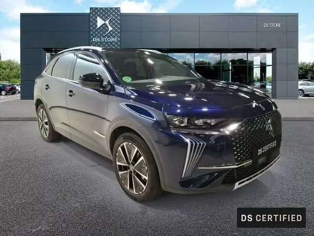DS Automobiles DS 7 Crossback view 3