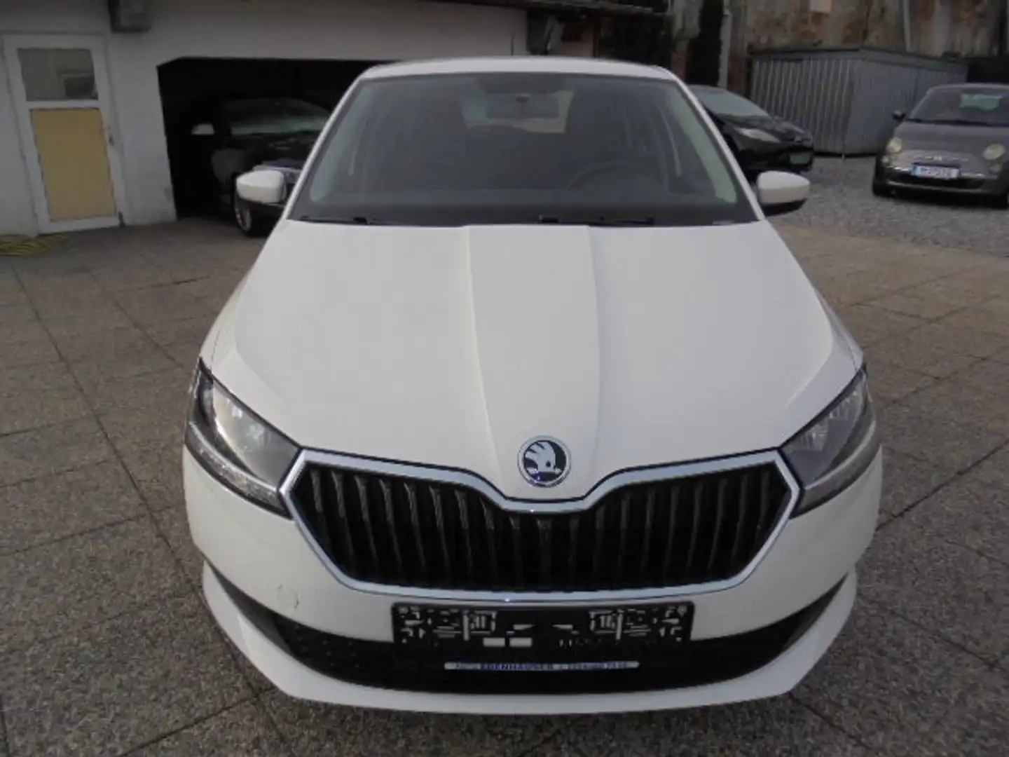 Skoda Fabia Weiß - 2