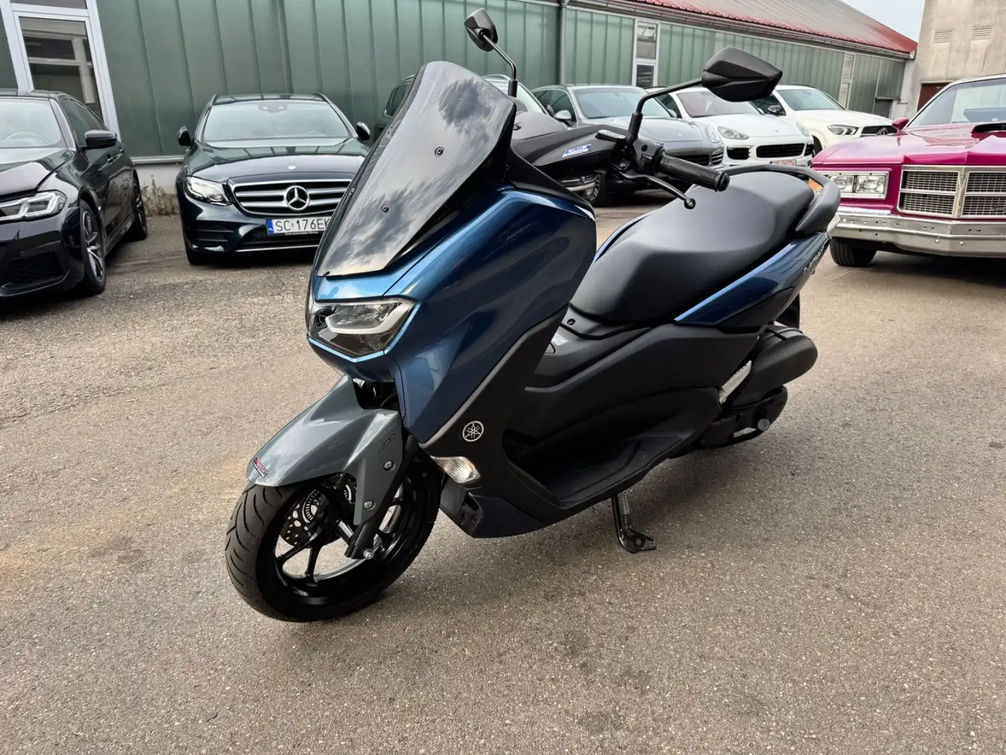 Yamaha NMAX Blauw - 1