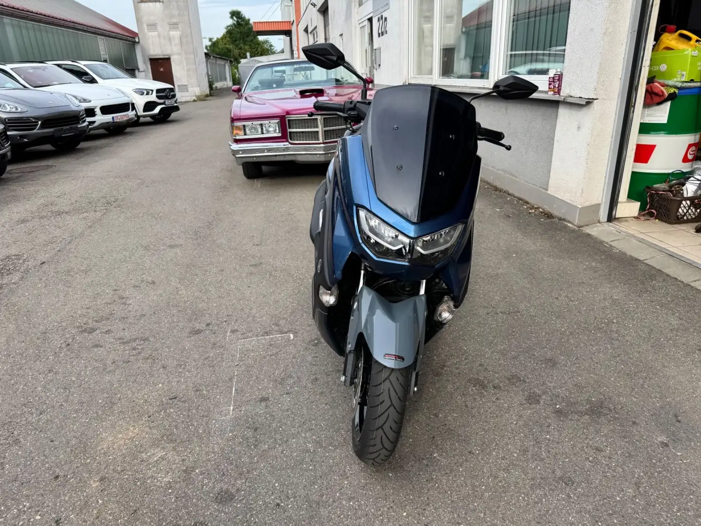 Yamaha NMAX Blauw - 2
