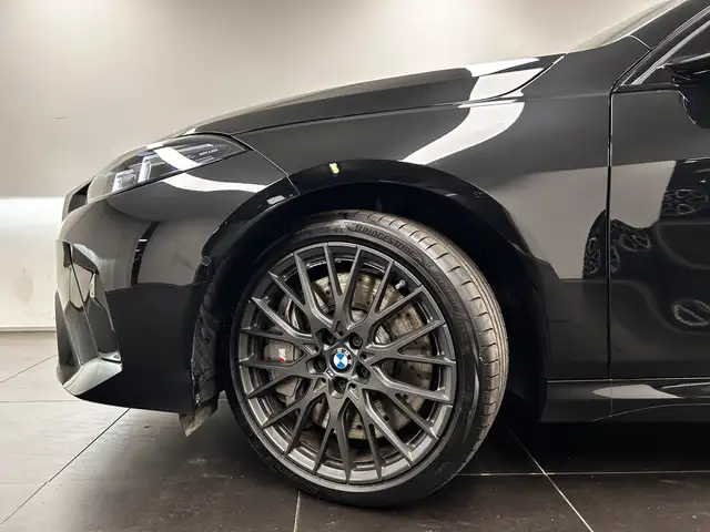 BMW 1 Series view 9