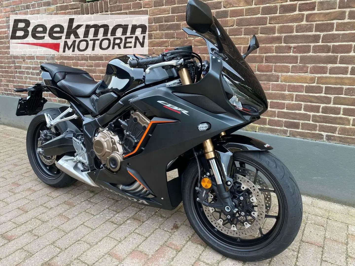 Honda CBR 650 R Negro - 2