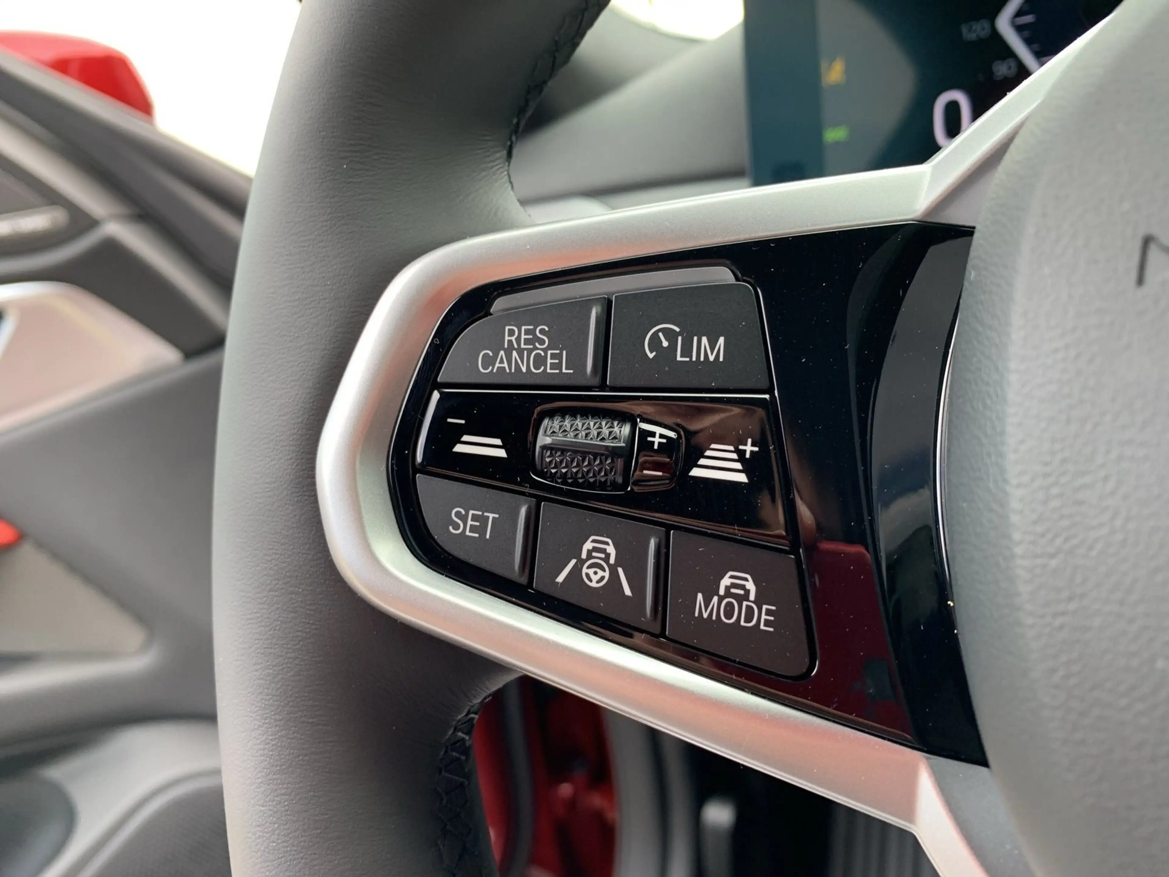 BMW i4 xDrive40 Bestellaktion UPE: 85.970,00,-€ M Sportpa — photo 15