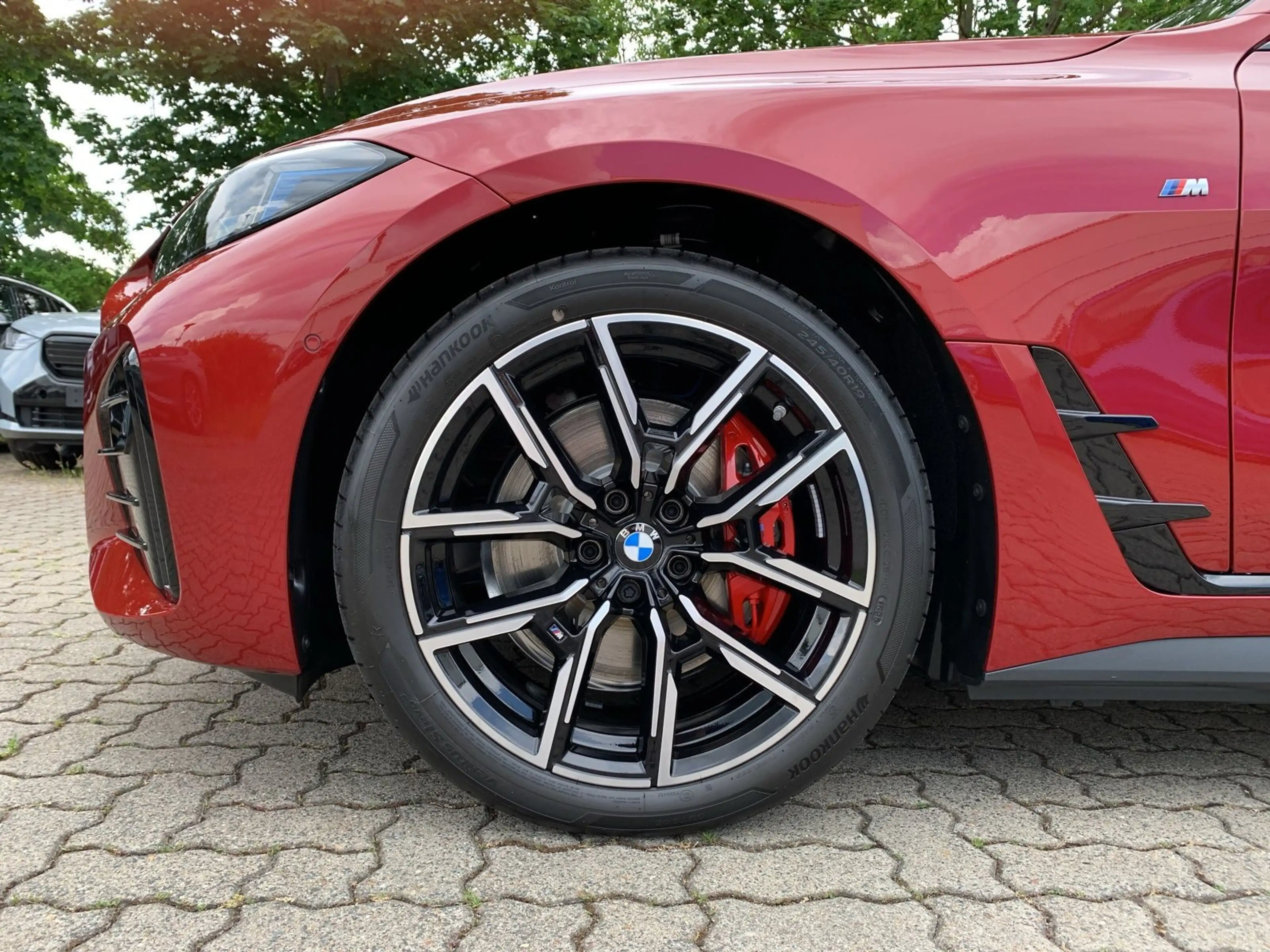 BMW i4 xDrive40 Bestellaktion UPE: 85.970,00,-€ M Sportpa — photo 3