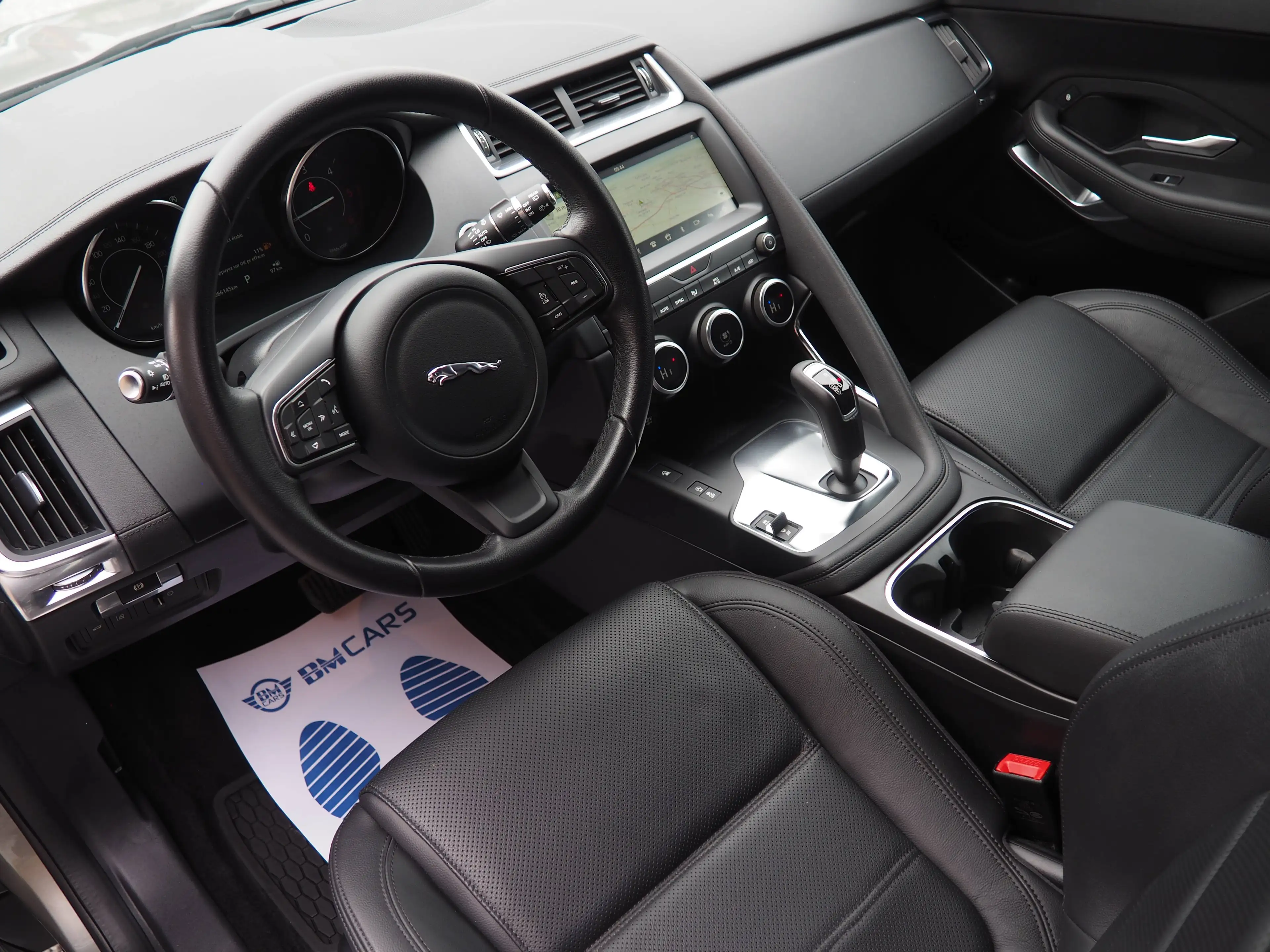 Jaguar E-Pace 2.0 D AWD S ✅BOITE AUTO✅CUIR-GPS-CAM-CLIM- — photo 15