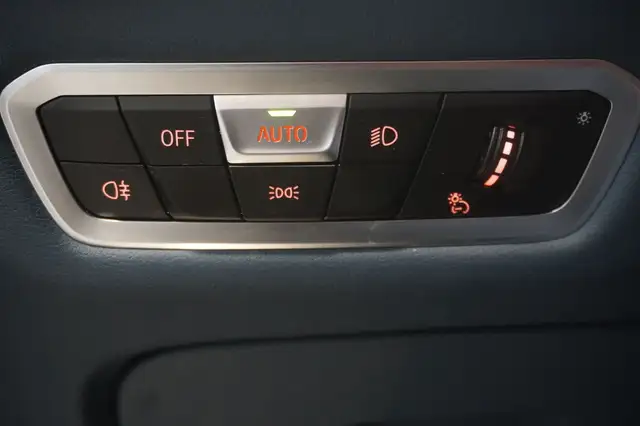BMW XM view 14