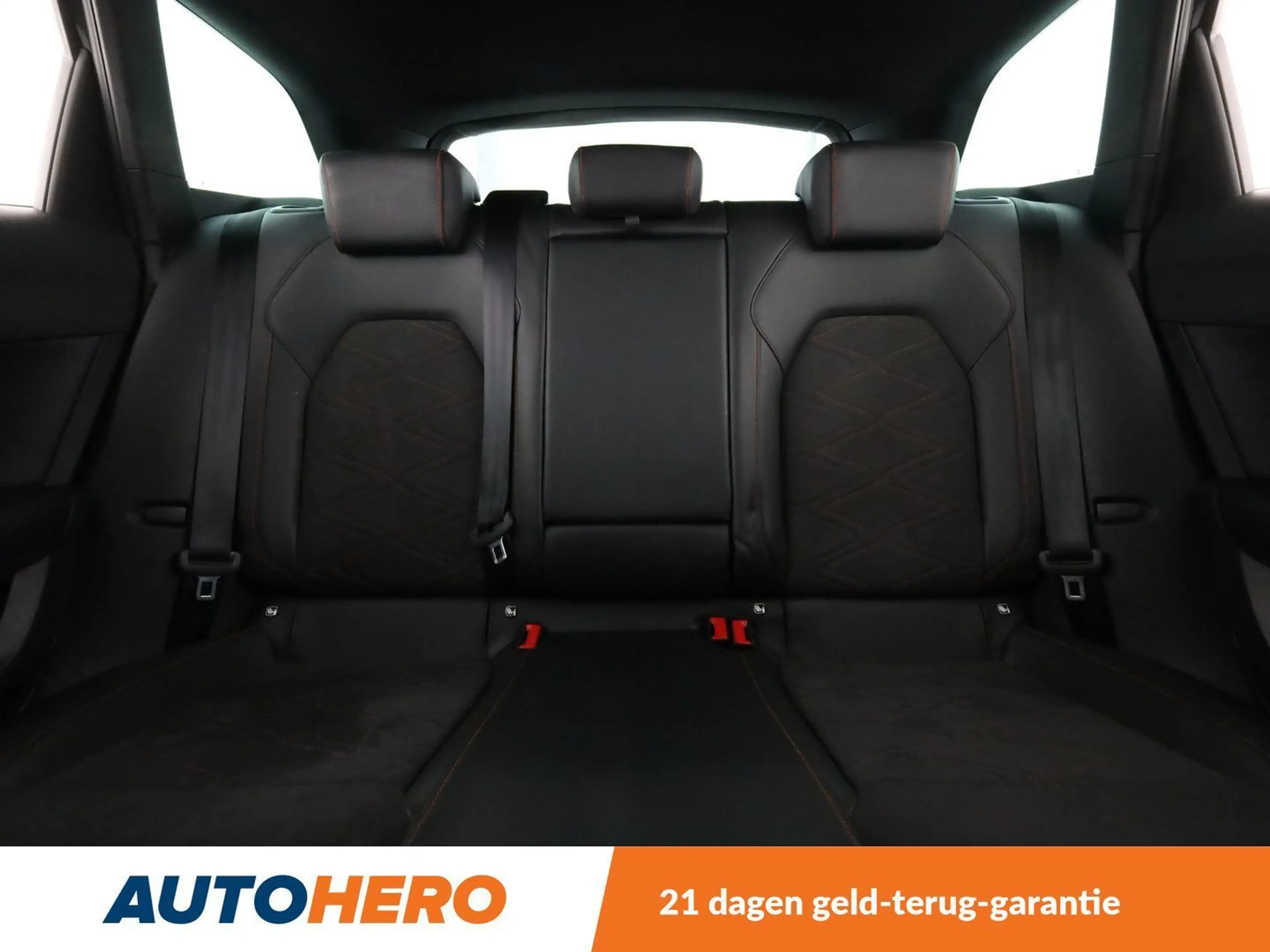 SEAT Leon e-Hybrid 1.4 TSI e-HYBRID FR — photo 15