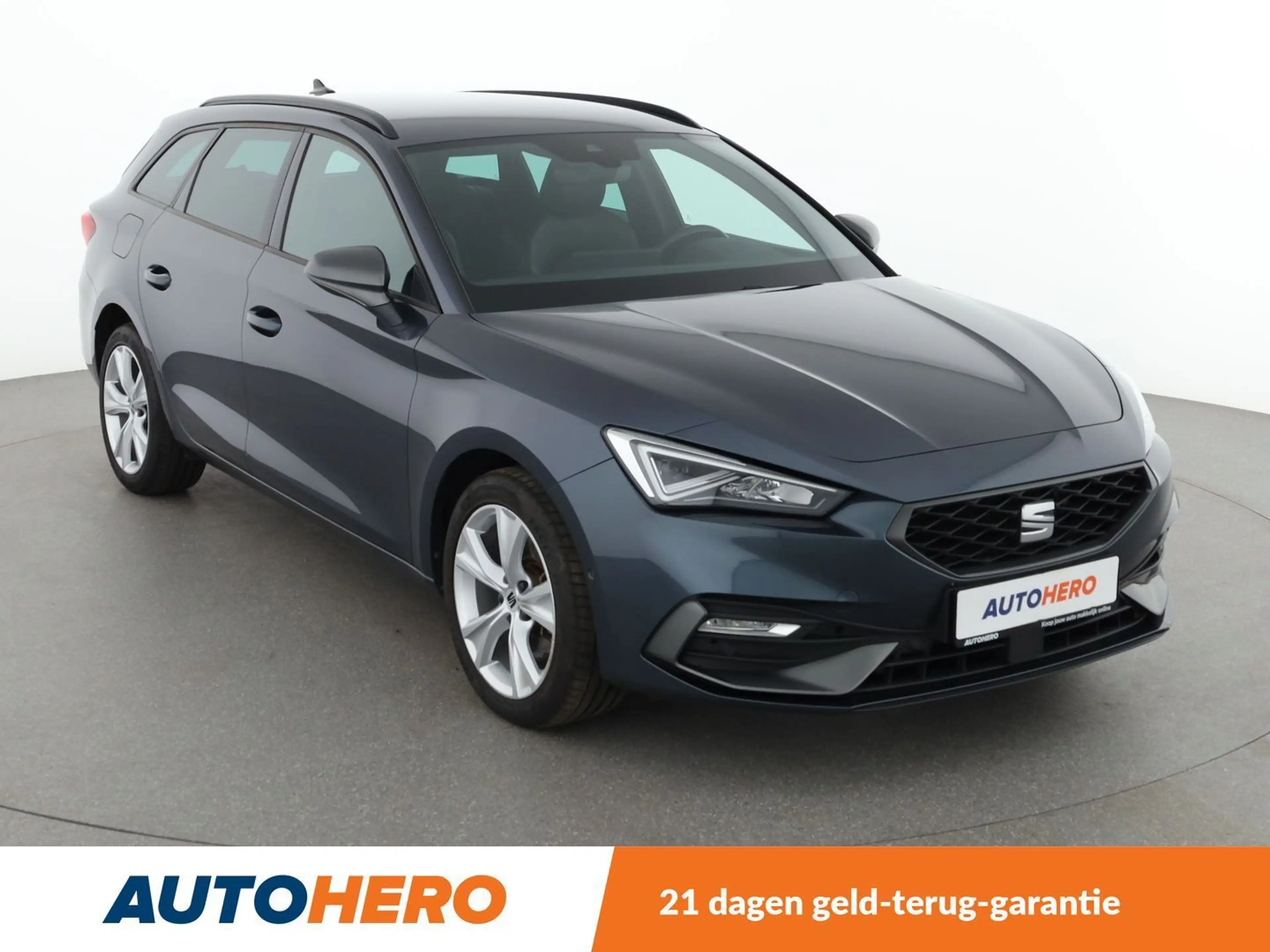 SEAT Leon e-Hybrid 1.4 TSI e-HYBRID FR — photo 8