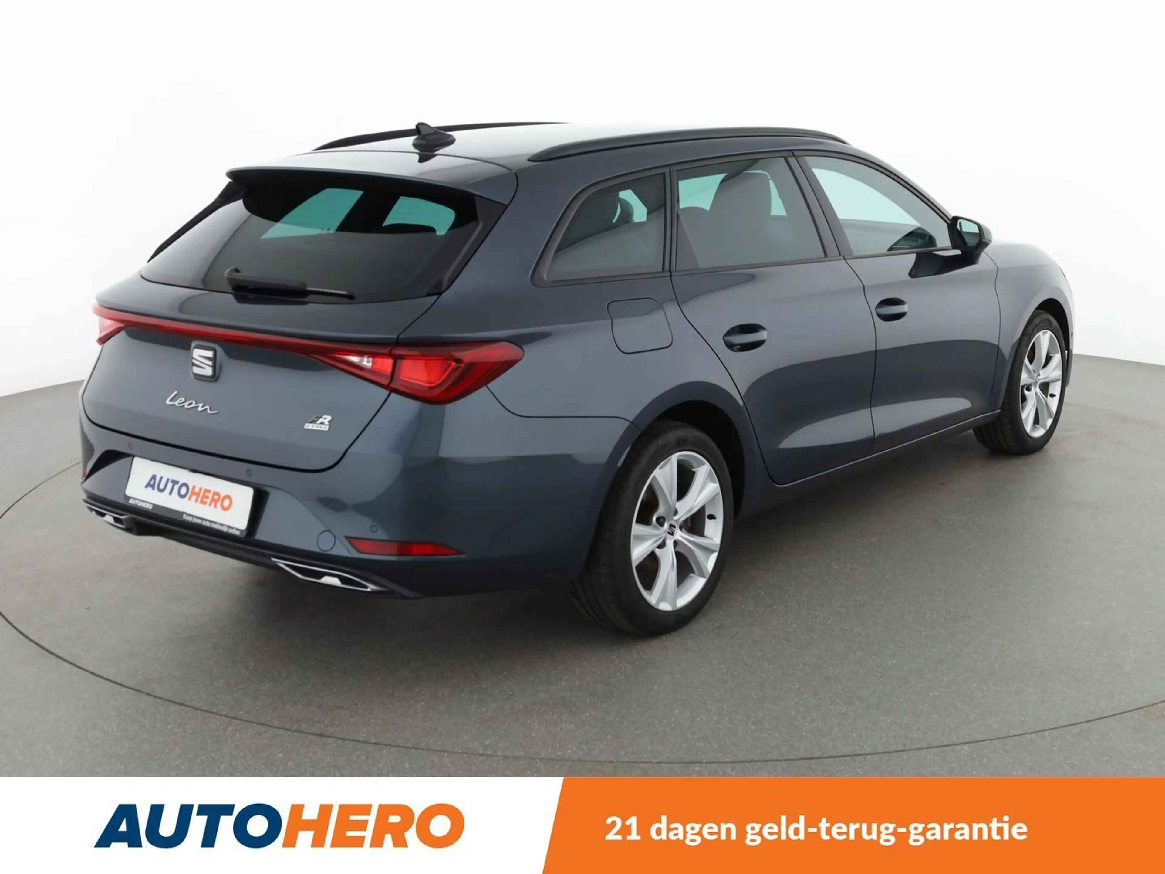 SEAT Leon e-Hybrid 1.4 TSI e-HYBRID FR — photo 6