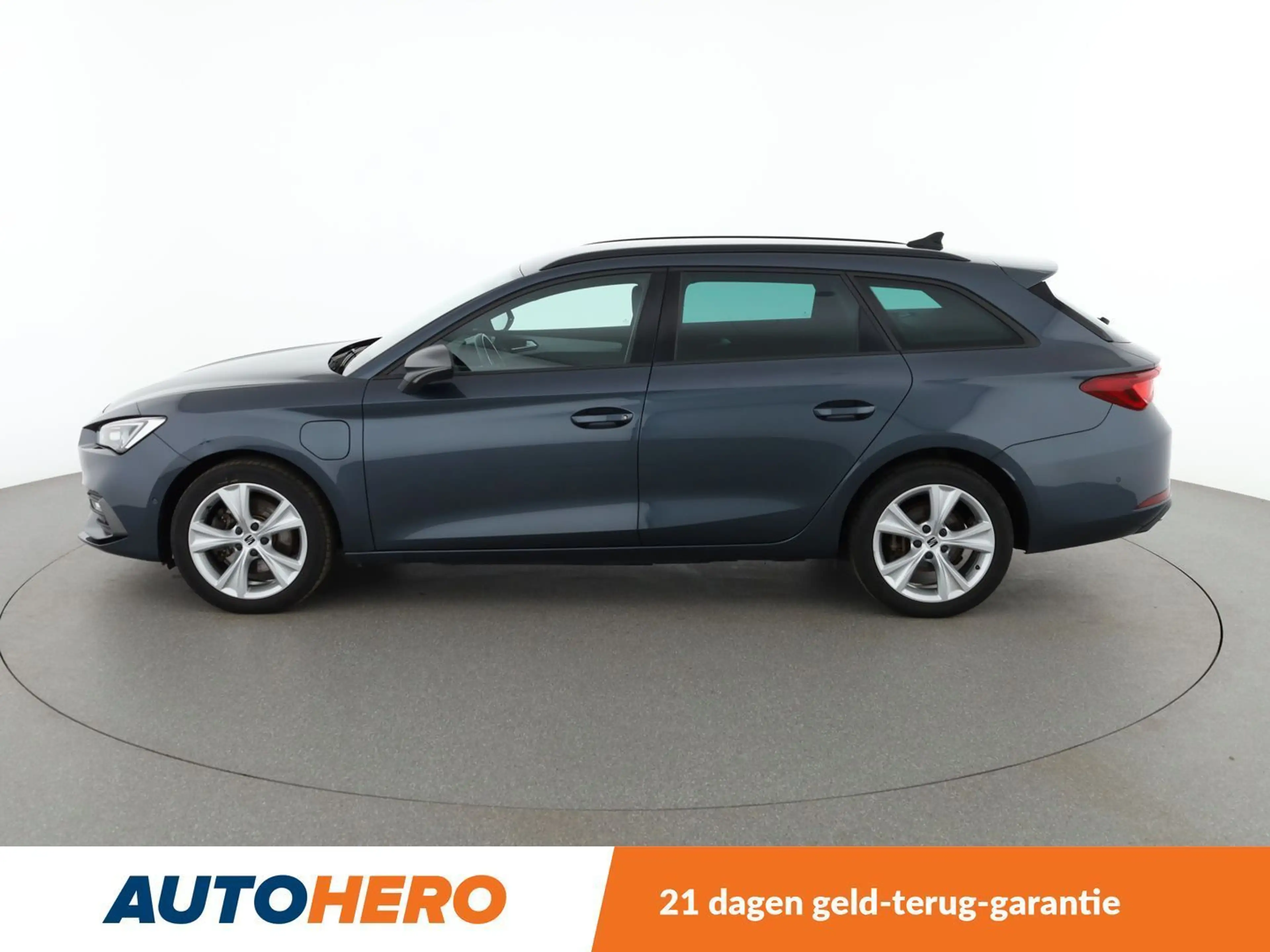 SEAT Leon e-Hybrid 1.4 TSI e-HYBRID FR — photo 3