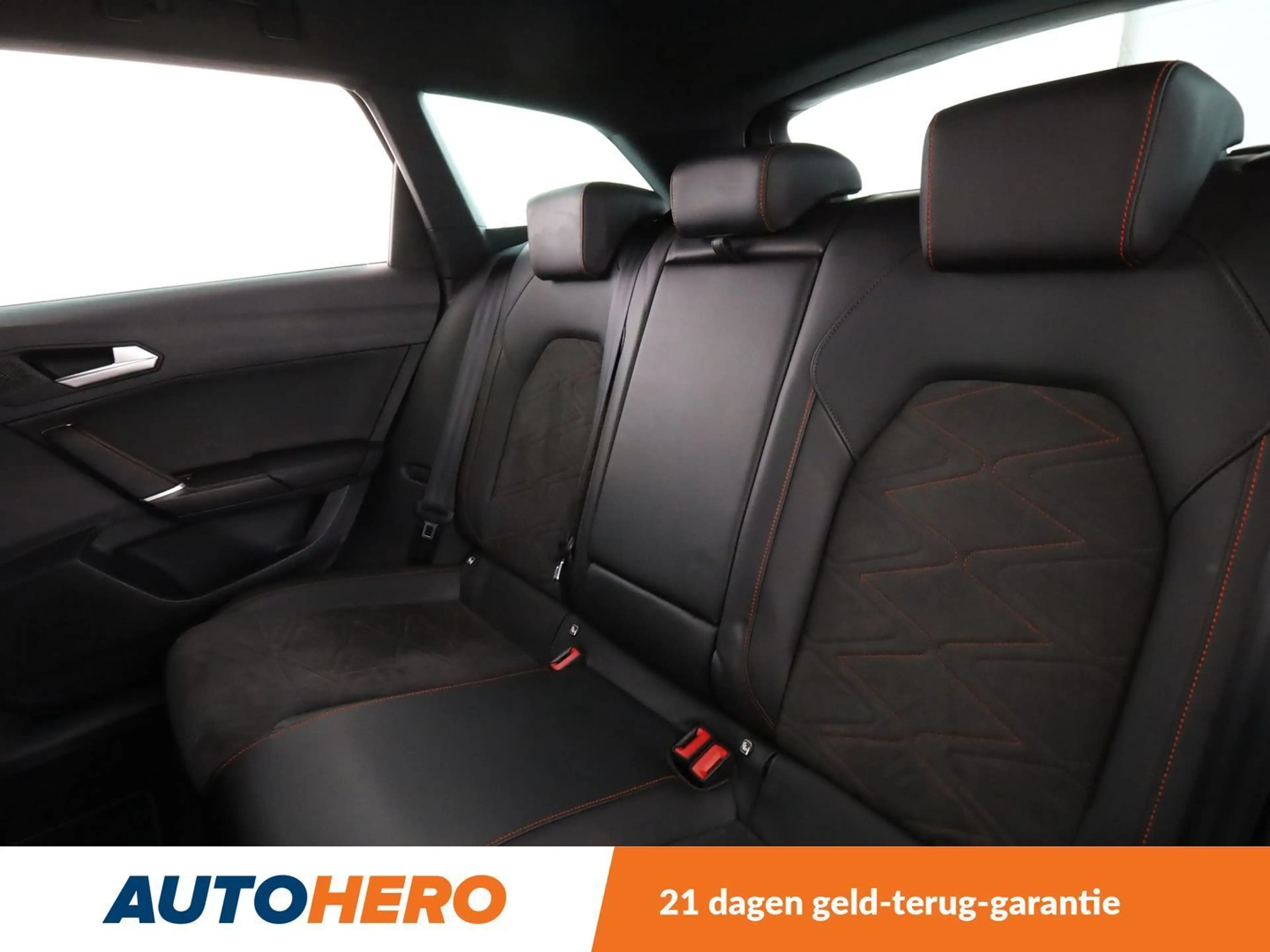 SEAT Leon e-Hybrid 1.4 TSI e-HYBRID FR — photo 14