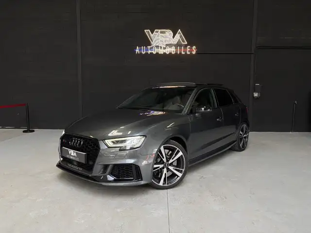 Audi RS3 Sportback (3) 2.5 TFSI S TRONIC QUATTRO