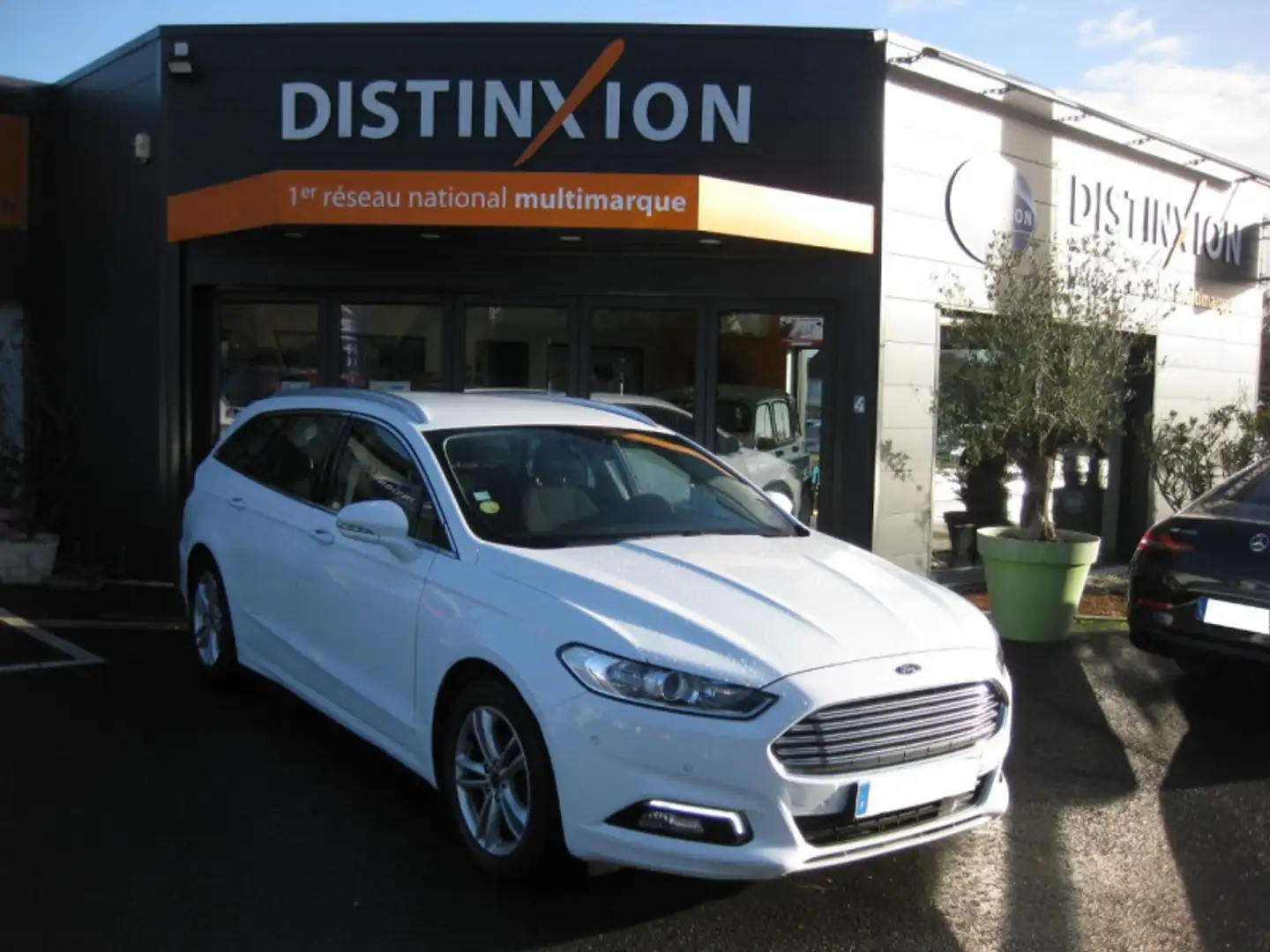 Ford Mondeo 2.0 TDCI 150CH TITANIUM POWERSHIFT EURO6.2 - 1