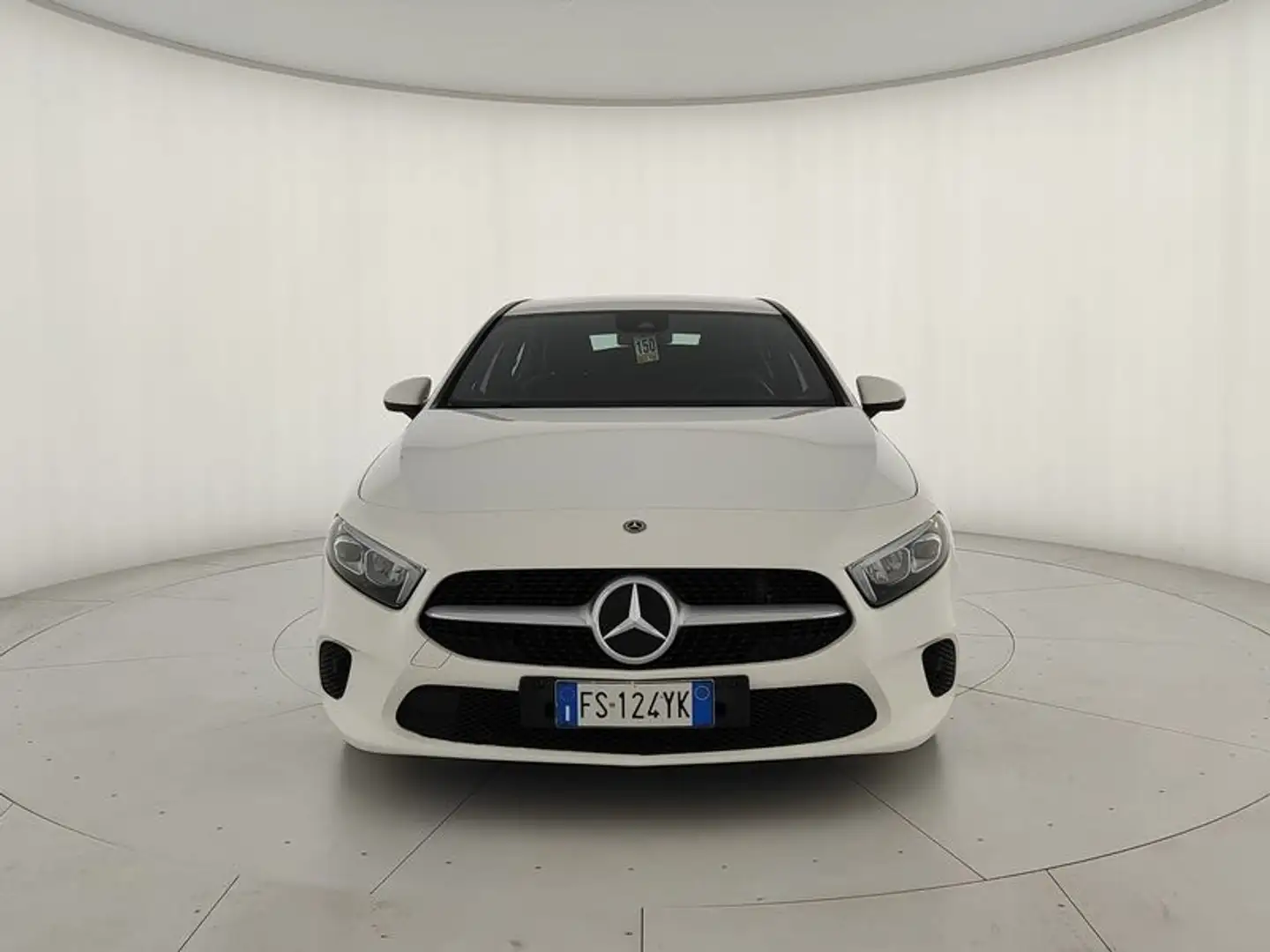 Mercedes-Benz A 180 180 d Sport auto Bianco - 2