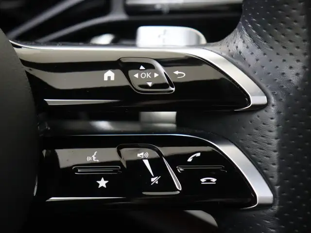 Mercedes-Benz E-Class view 14