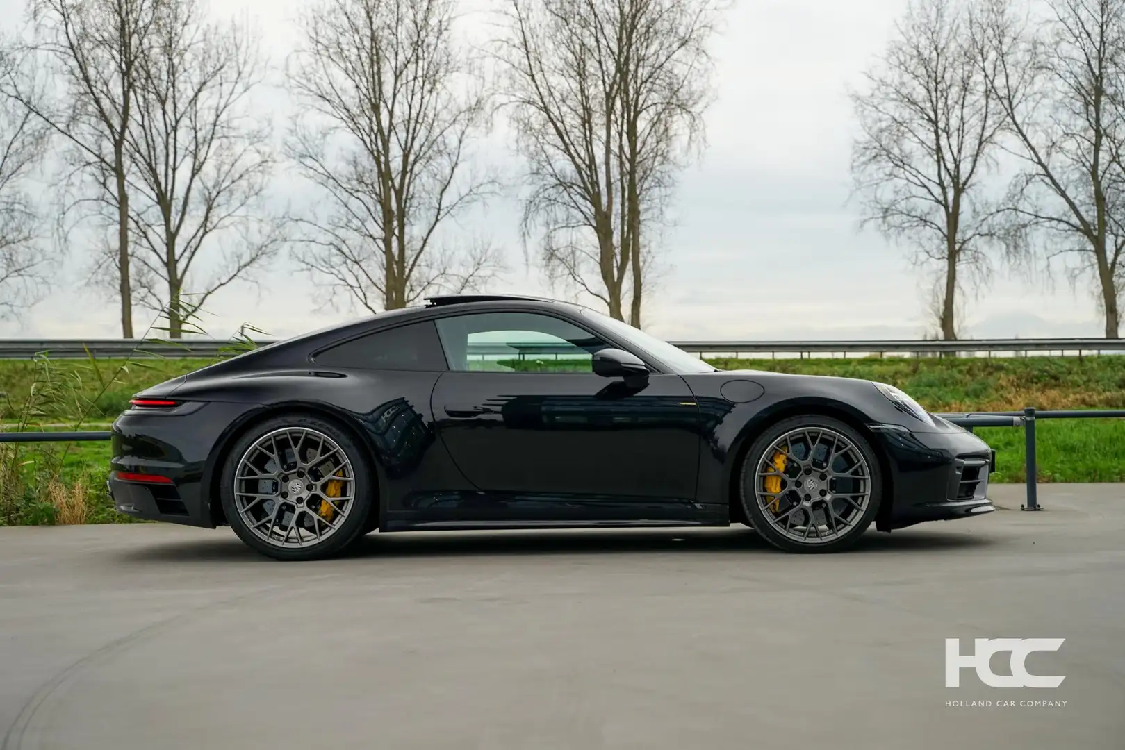 Porsche 992 Carrera 4S | Keramisch | Sport Design | Glasdak | Zwart - 2