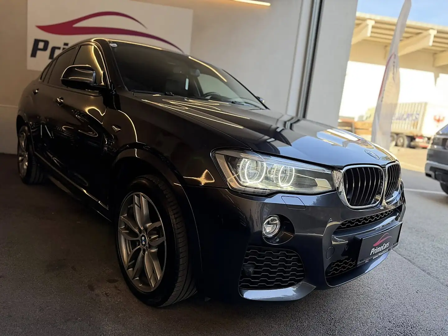 BMW X4 xDrive 20d Ö.-Paket Aut./M-PAKET/KAMERA/LED/LEN... Grau - 2