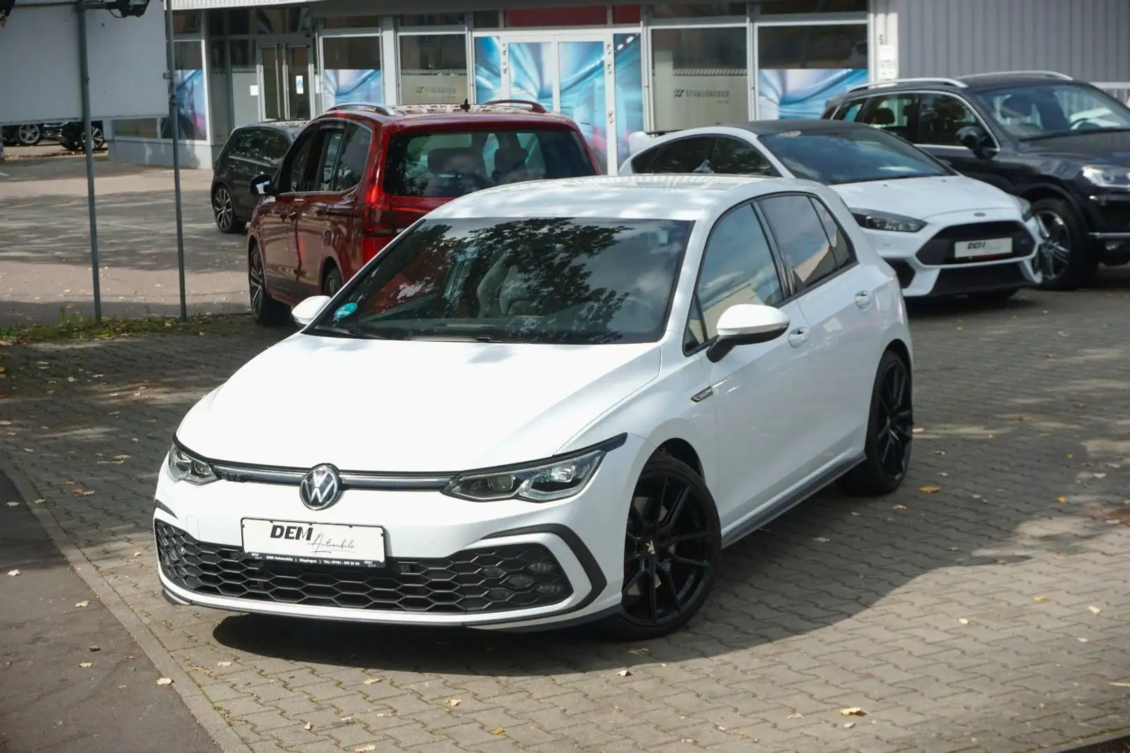 Volkswagen Golf VIII Lim. GTI / IQ Light / R-Kam. / 19" / Blanc - 1
