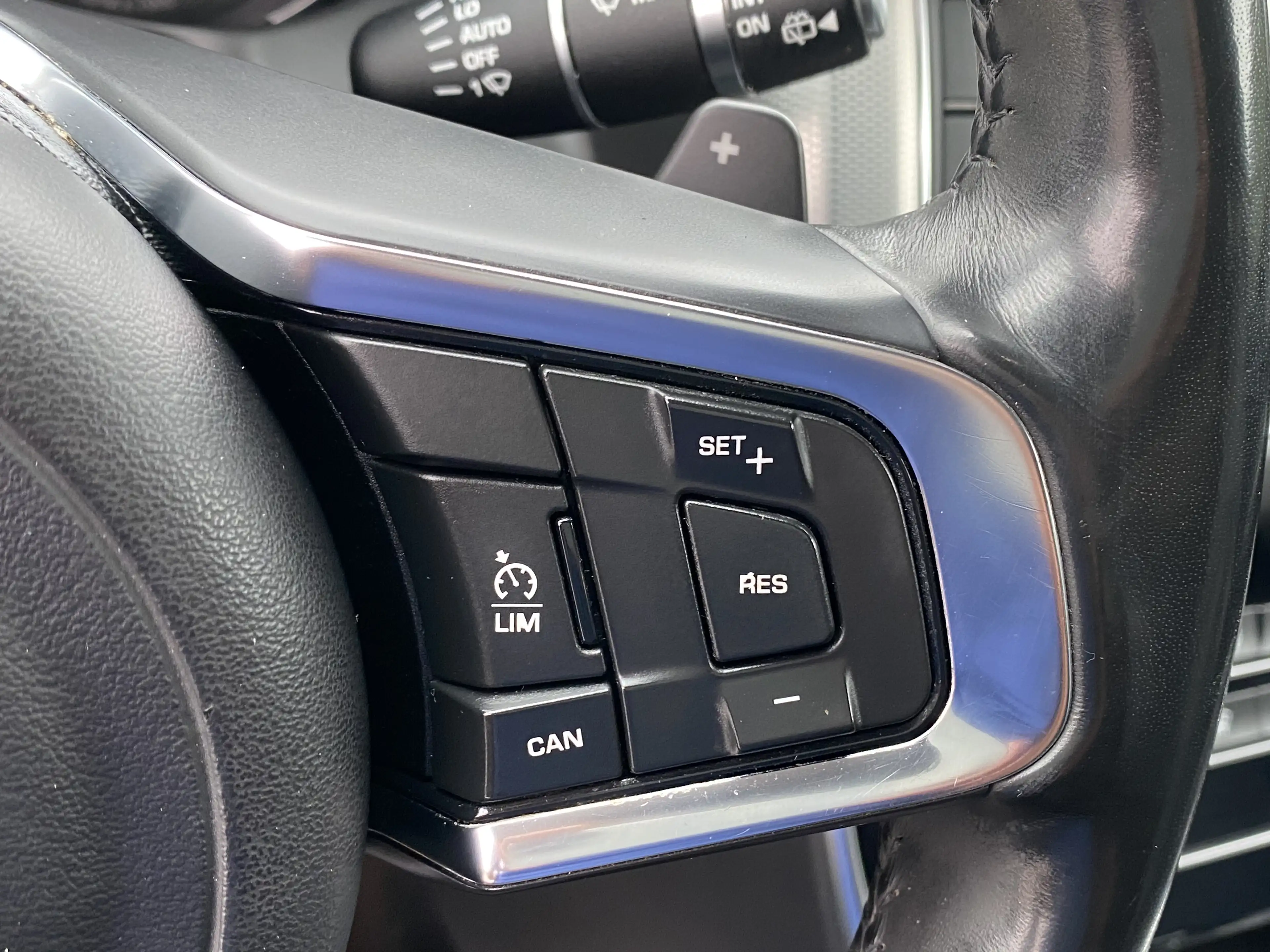 Jaguar XF 2.0 D 163 Cv E-Performance - Automatique ! — photo 14