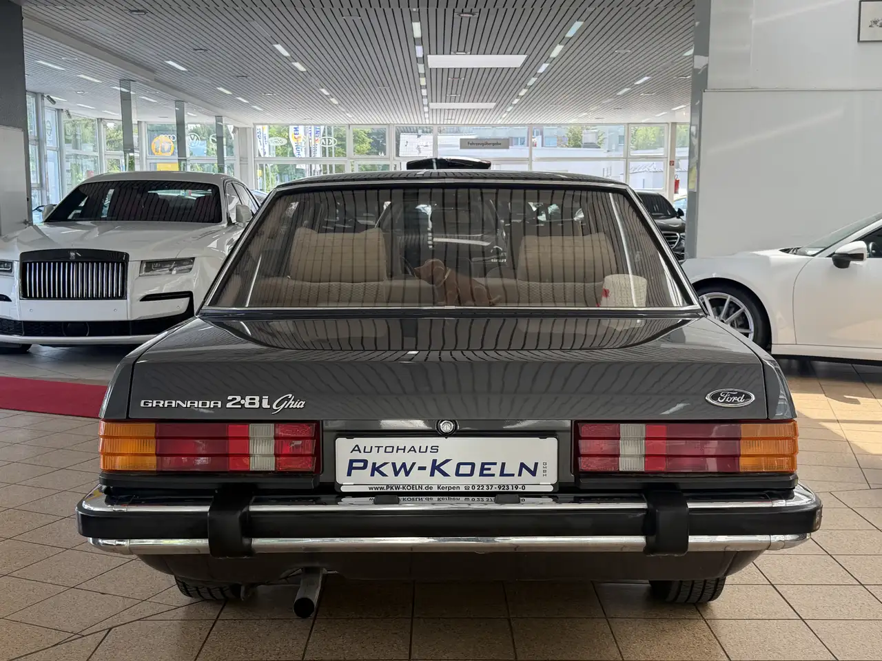 Ford Granada 2,8i Ghia*VOLL-RESTAURIERT*, foto 6