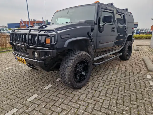 HUMMER H2 6.0 V8