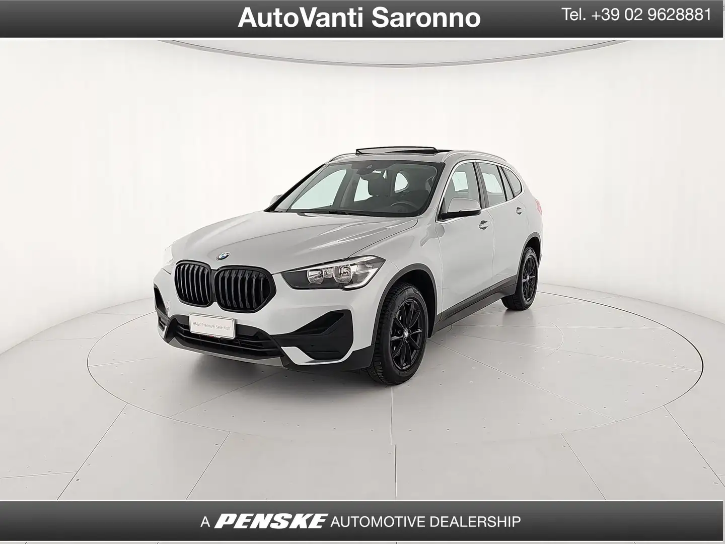 BMW X1 sDrive18d Argent - 1