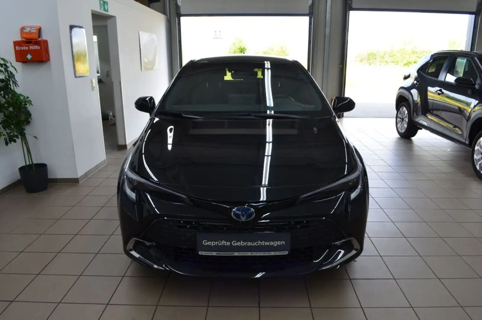Toyota Corolla 1.8 Hybrid Team D*Parksensoren*Tempomat Negru - 2