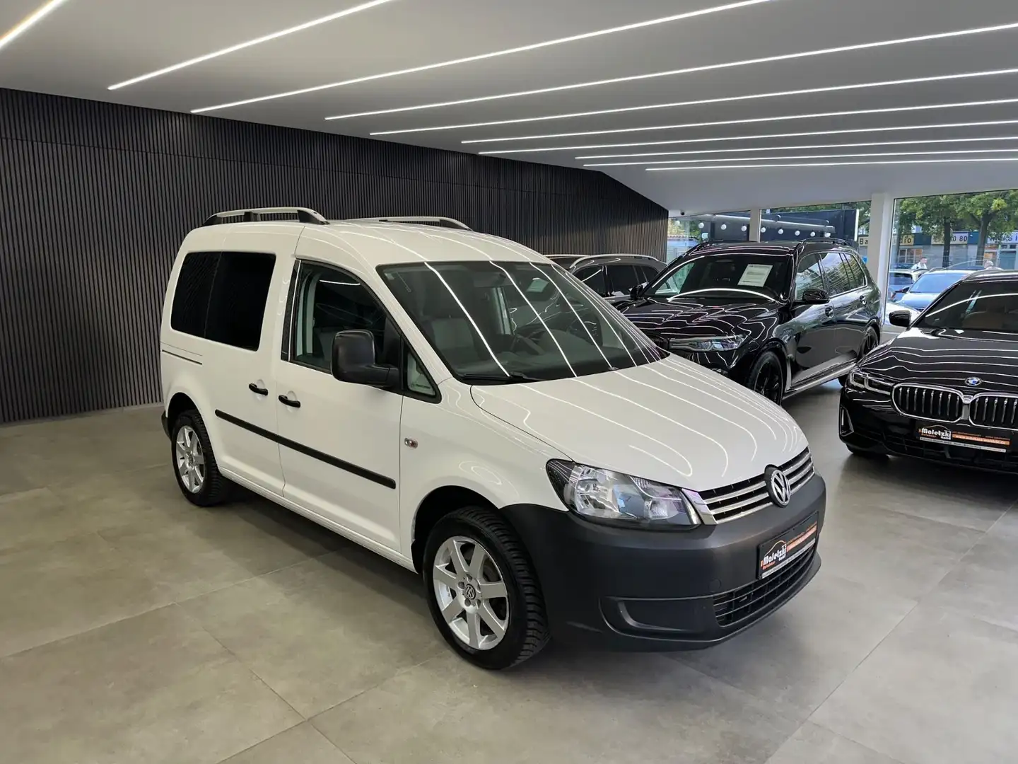 Volkswagen Caddy 2.0 TDI Kombi*Klima*SHZ*AHK*Navi*Tempomat* Blanc - 1