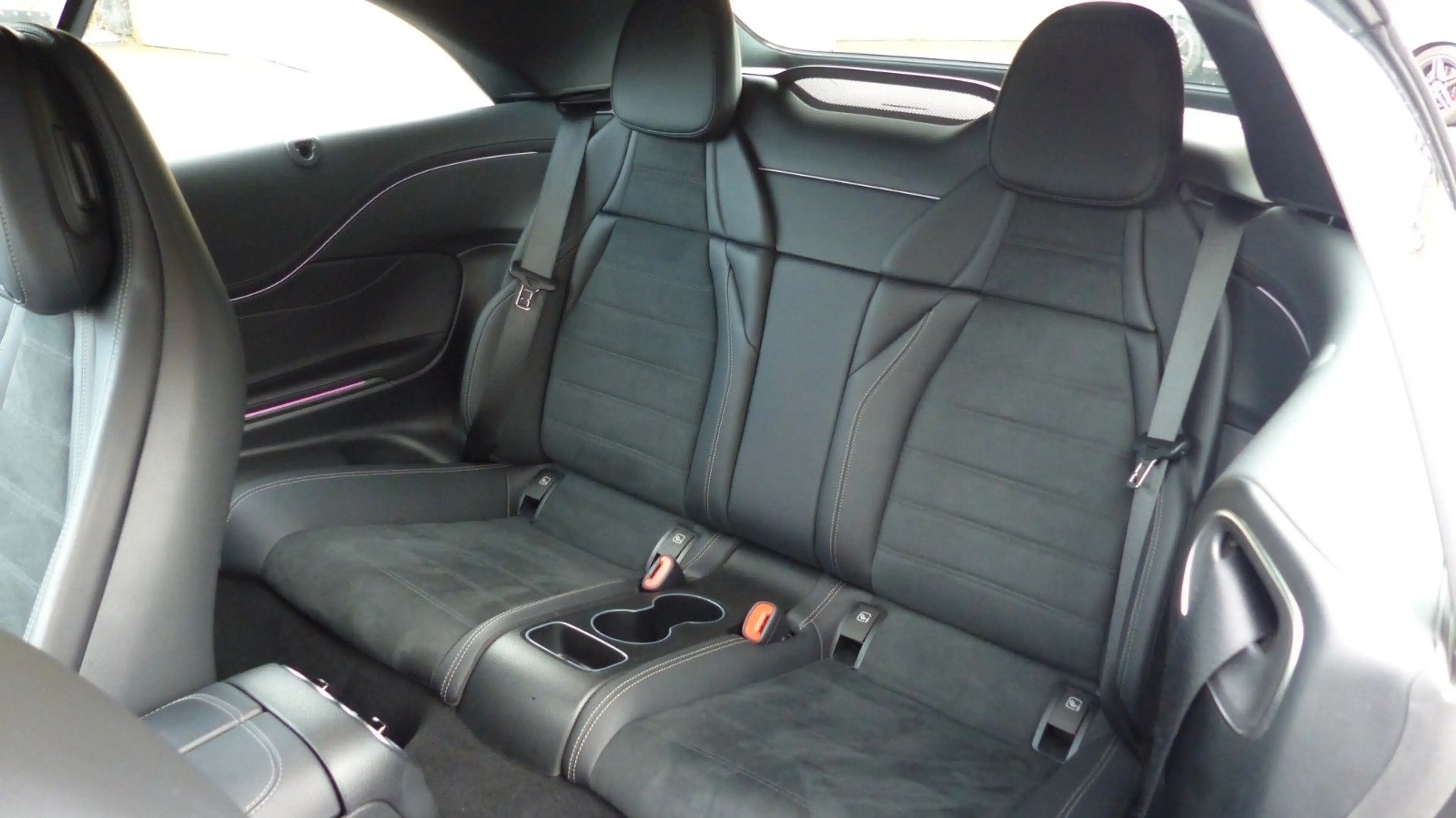 Mercedes-Benz CLE 220 d Cabrio AMG Line Advanced Plus 360Kam- — photo 13