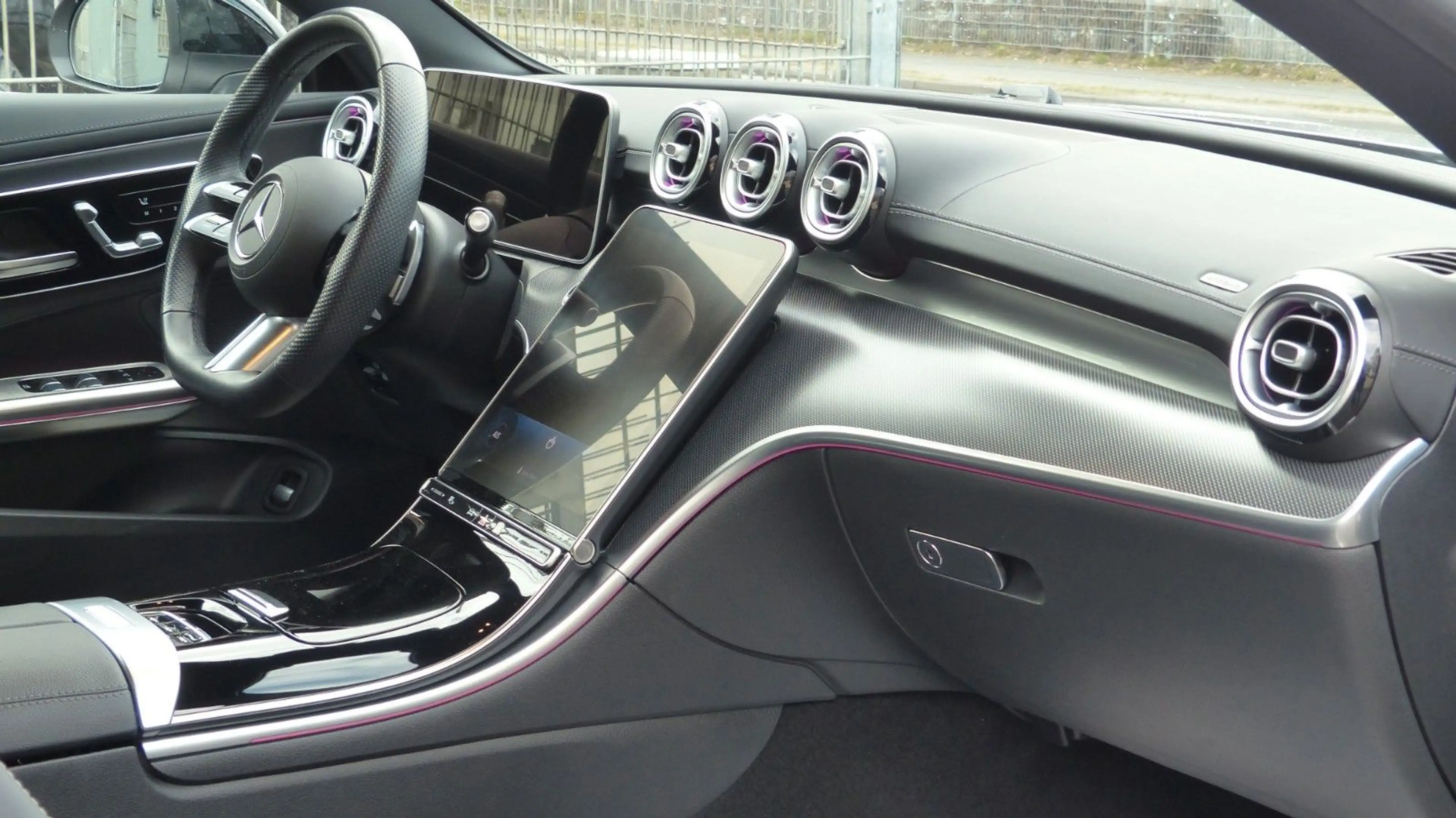 Mercedes-Benz CLE 220 d Cabrio AMG Line Advanced Plus 360Kam- — photo 11