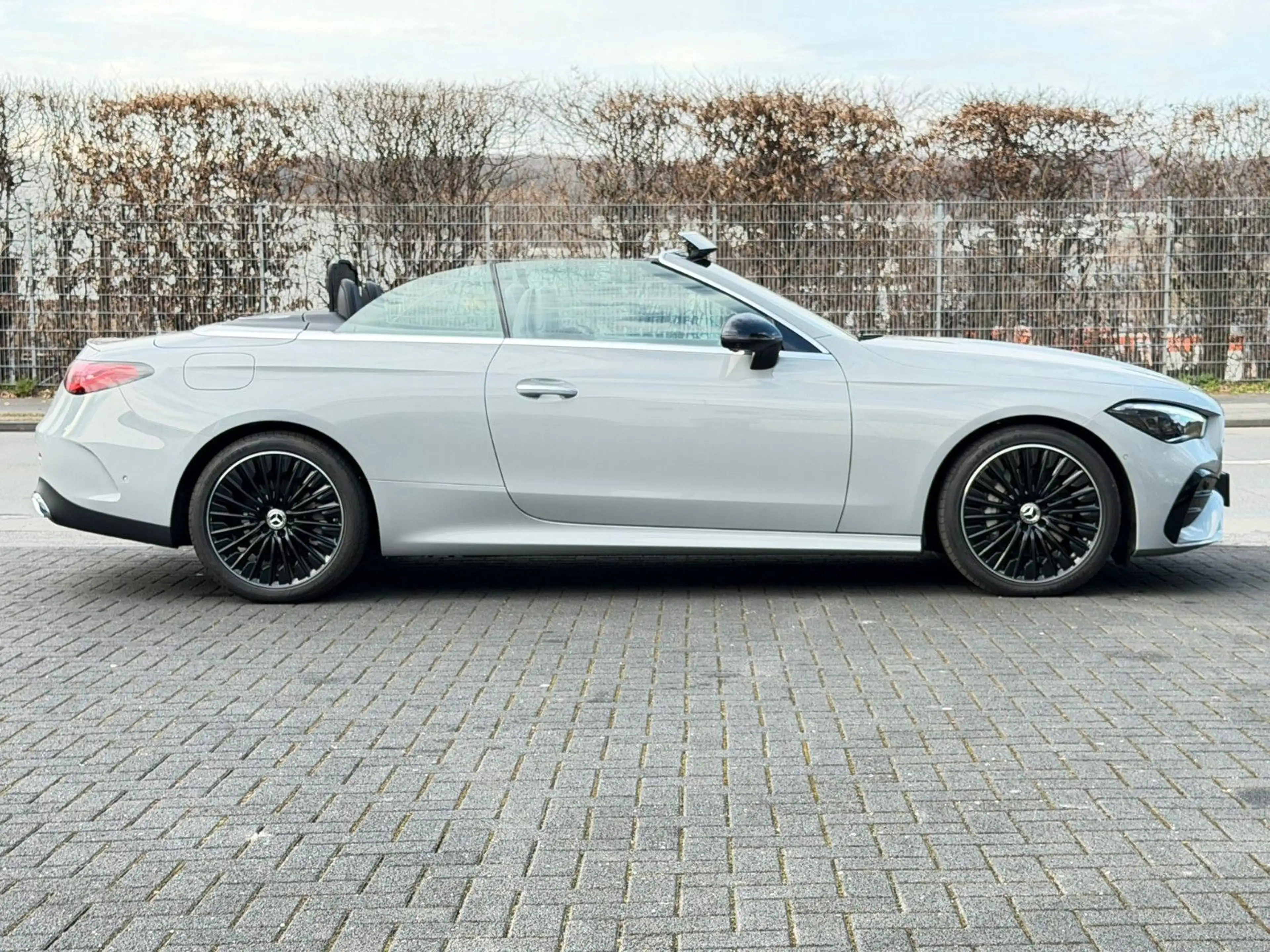 Mercedes-Benz CLE 220 d Cabrio AMG Line Advanced Plus 360Kam- — photo 5