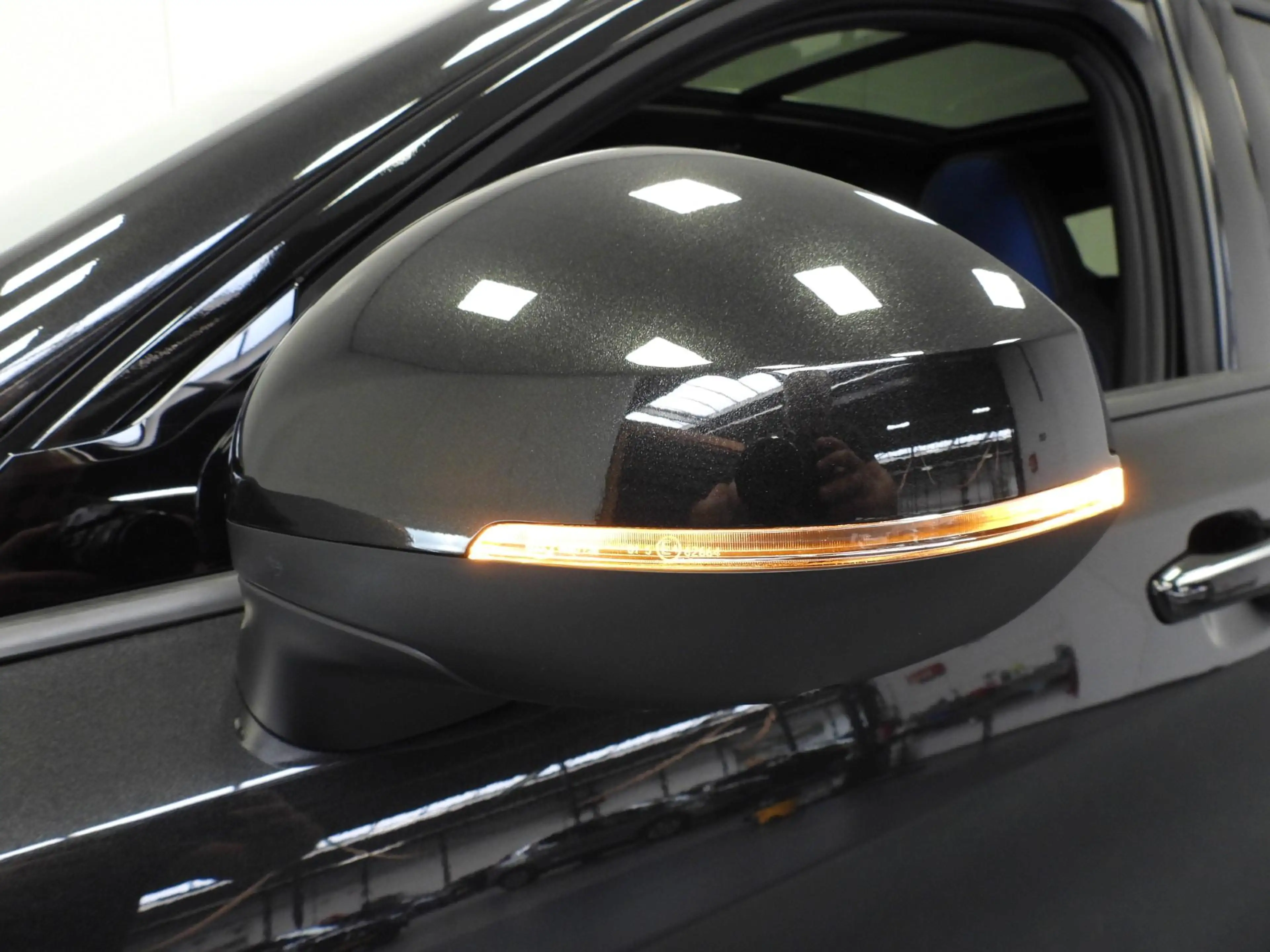 Lynk & Co 01 1.5 PHEV BlackLine TREKH./NAVI/360CAM/SCHUIFDAK/LE — photo 41
