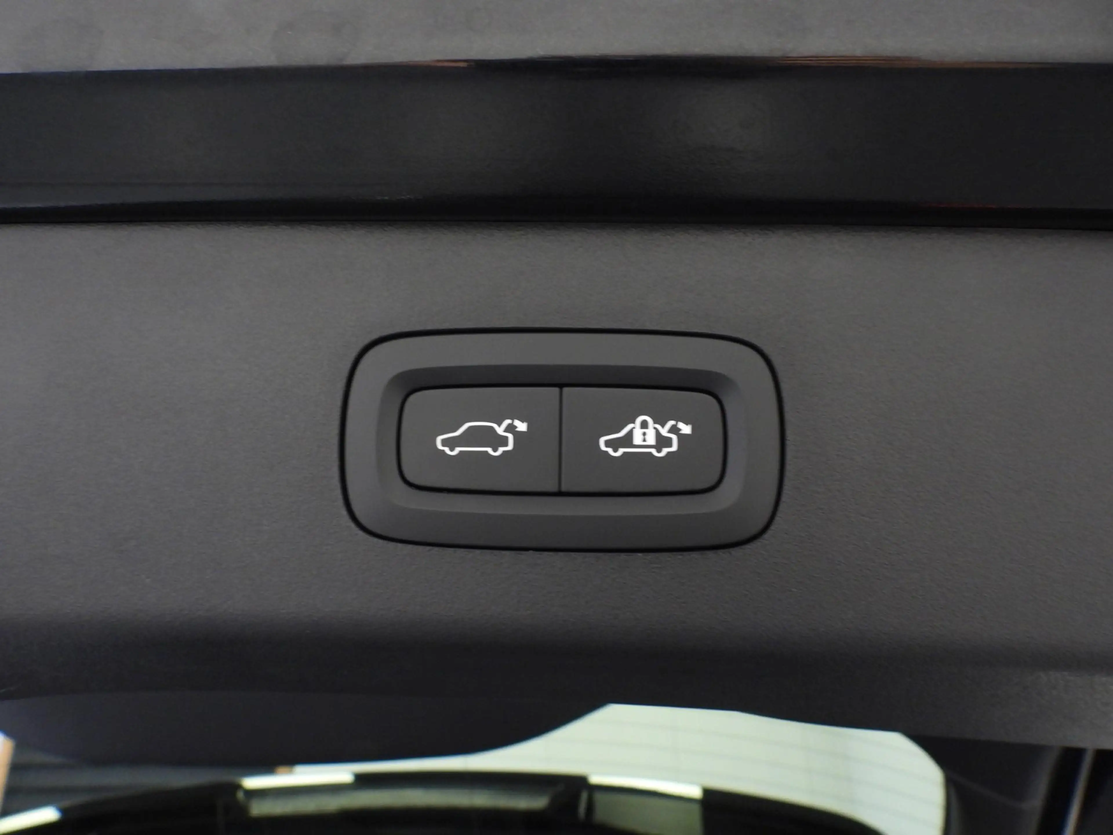 Lynk & Co 01 1.5 PHEV BlackLine TREKH./NAVI/360CAM/SCHUIFDAK/LE — photo 35