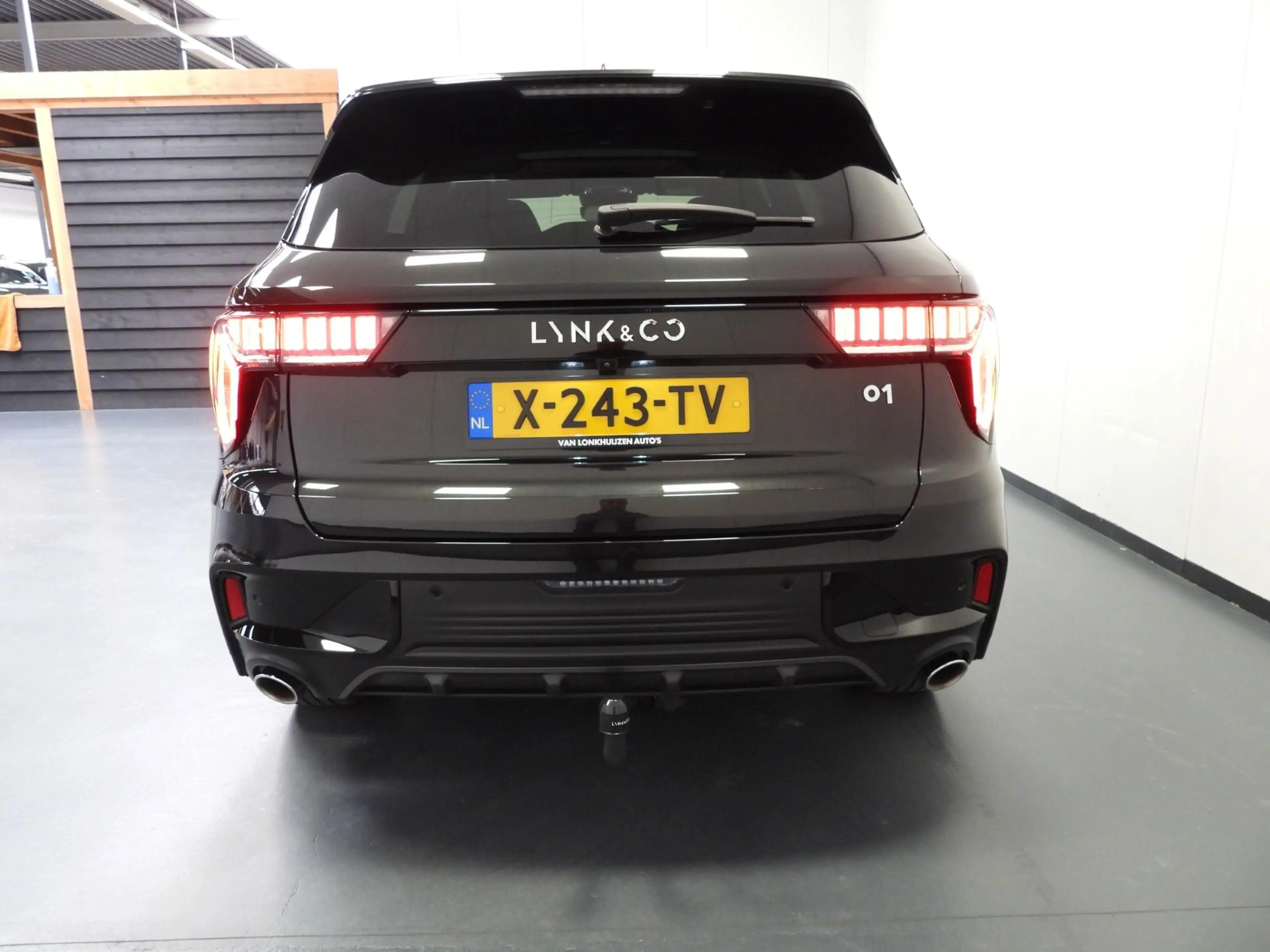 Lynk & Co 01 1.5 PHEV BlackLine TREKH./NAVI/360CAM/SCHUIFDAK/LE — photo 44