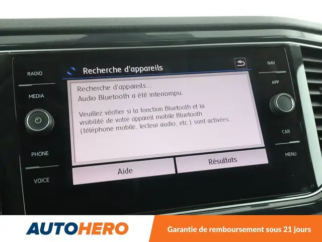 Volkswagen T-Roc view 23