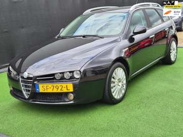Sportwagon 3.2 JTS Q4 LEDER!