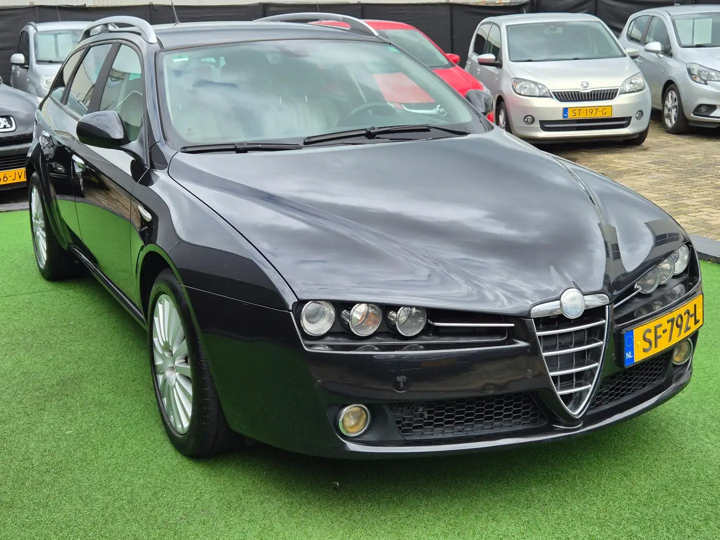 Alfa Romeo 159 Sportwagon 3.2 JTS Q4 LEDER! Zwart - 2