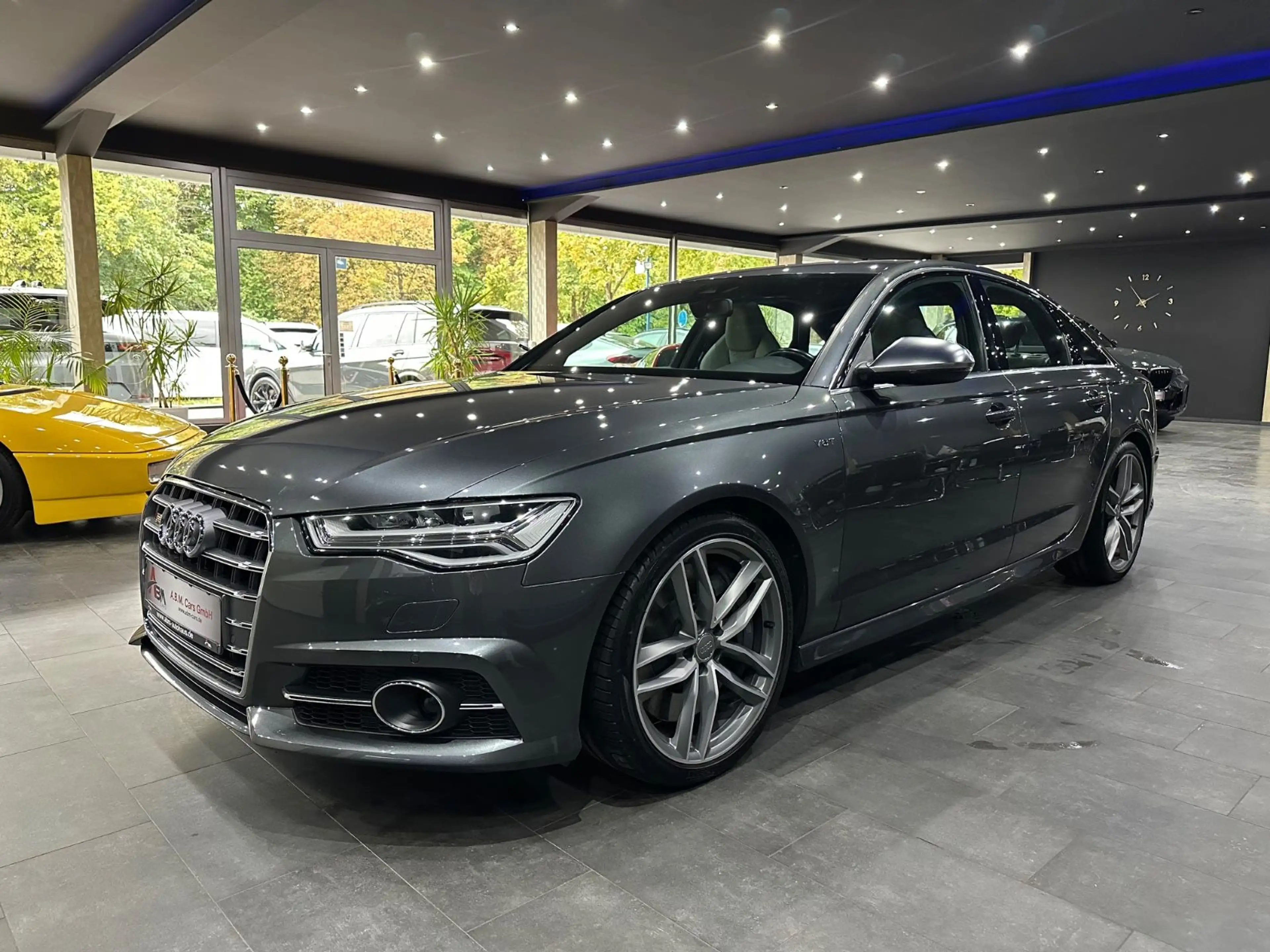 Audi S6 Lim. 4.0 TFSI quattro /BOSE /CARBON /Glasdach