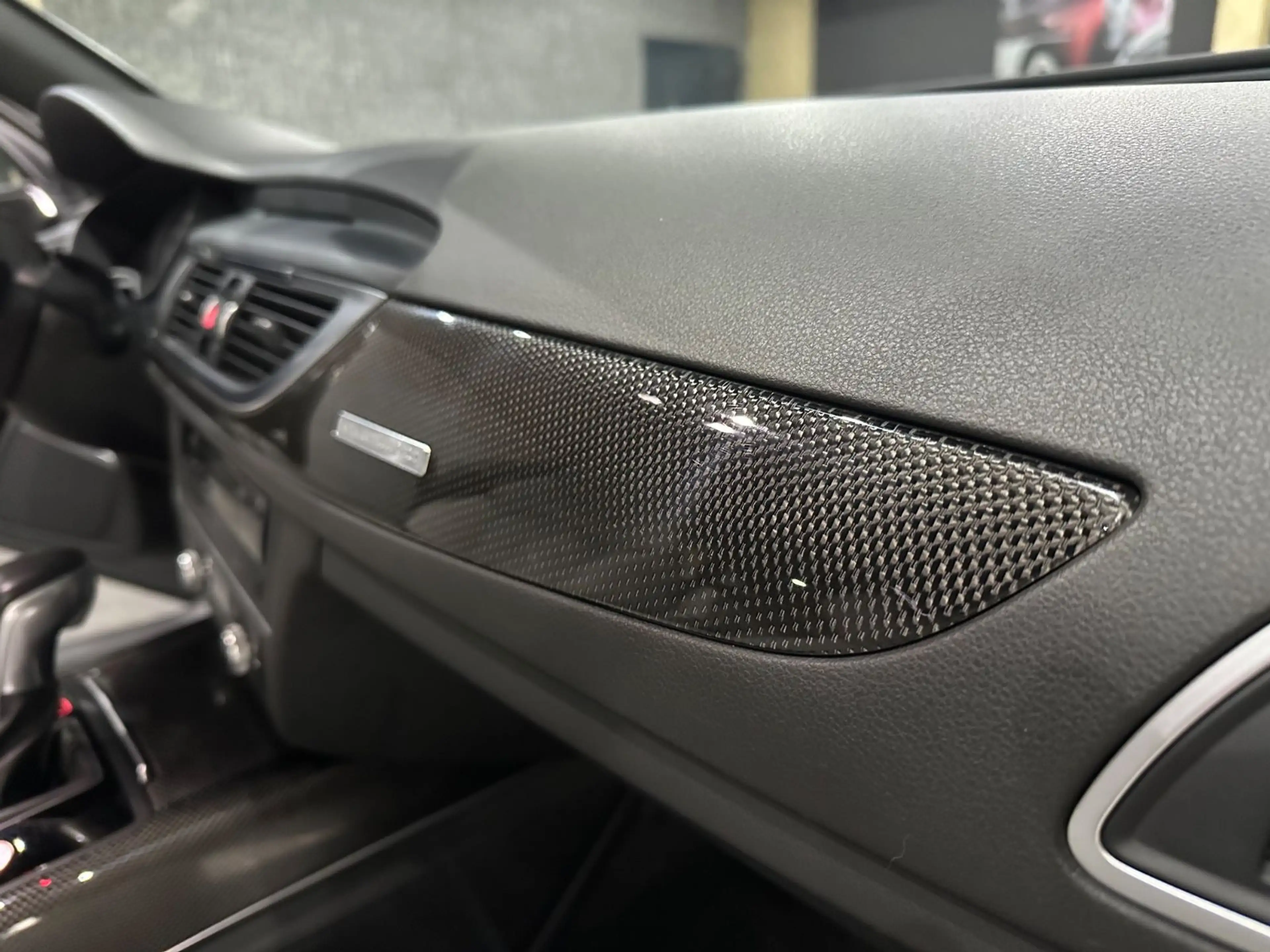 Audi S6 Lim. 4.0 TFSI quattro /BOSE /CARBON /Glasdach — photo 14