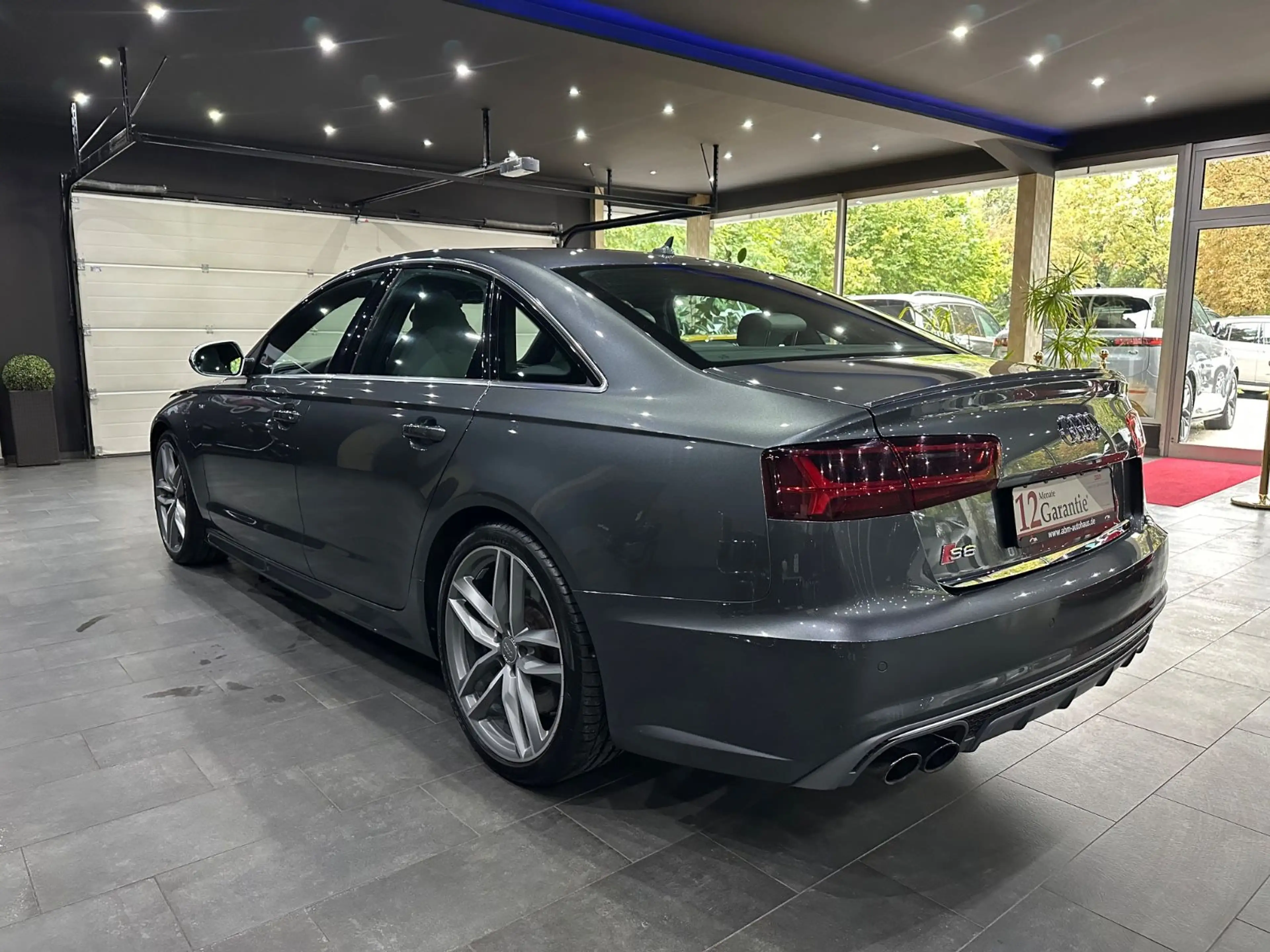 Audi S6 Lim. 4.0 TFSI quattro /BOSE /CARBON /Glasdach — photo 6
