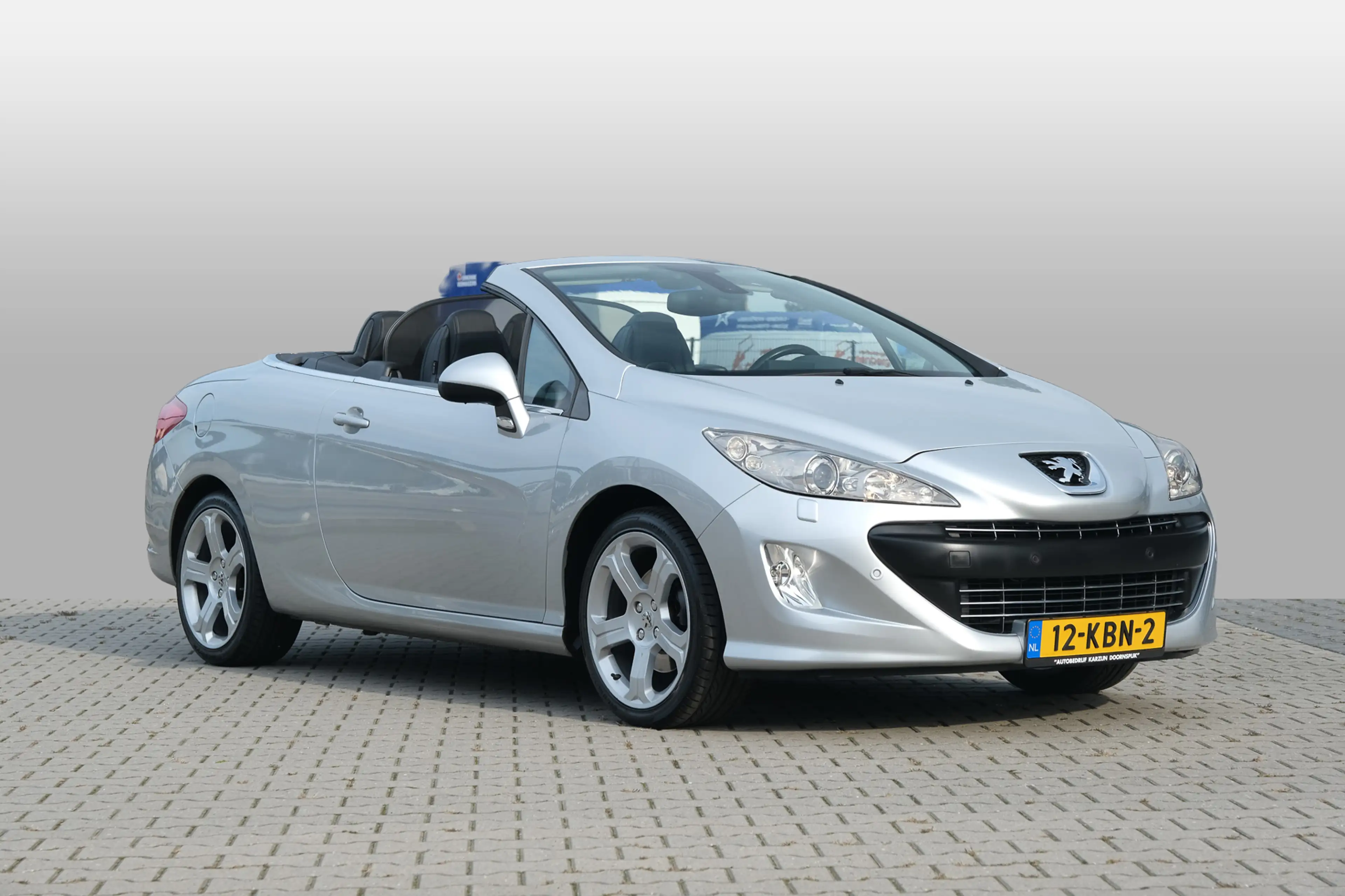 Peugeot 308 CC 1.6 THP Feline — photo 2