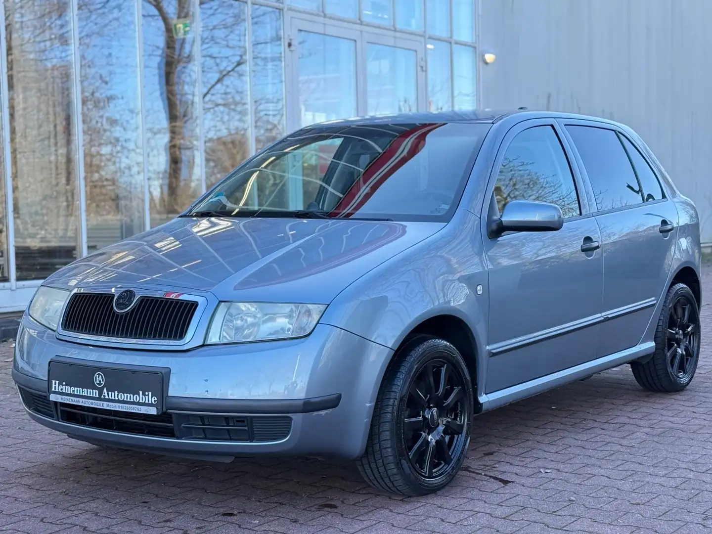 Skoda Fabia 1.4 16V Elegance *KLIMA*ALU*HU/AU*TOP* Grau - 1