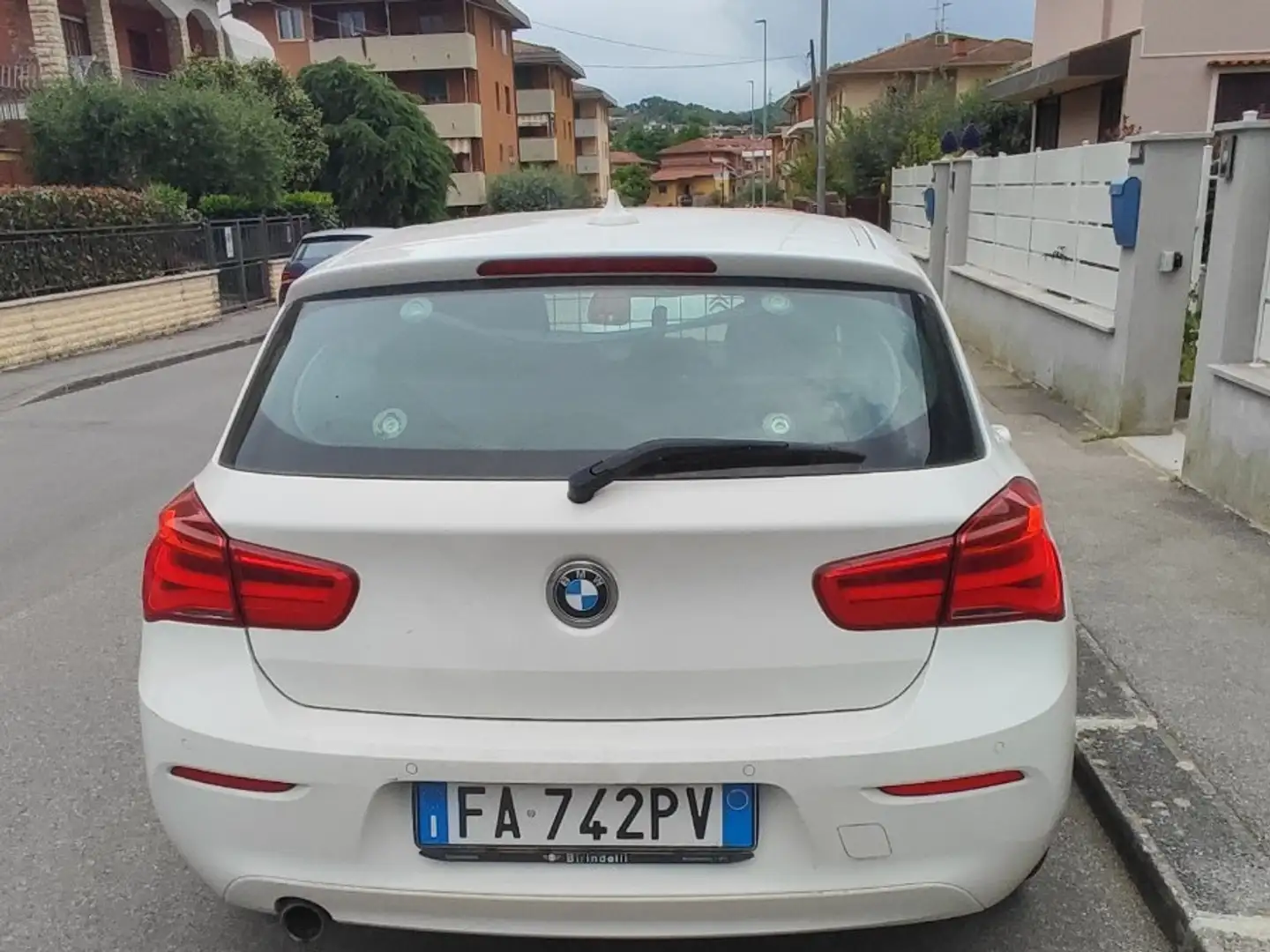 BMW 114 114d 5p Advantage Bianco - 2