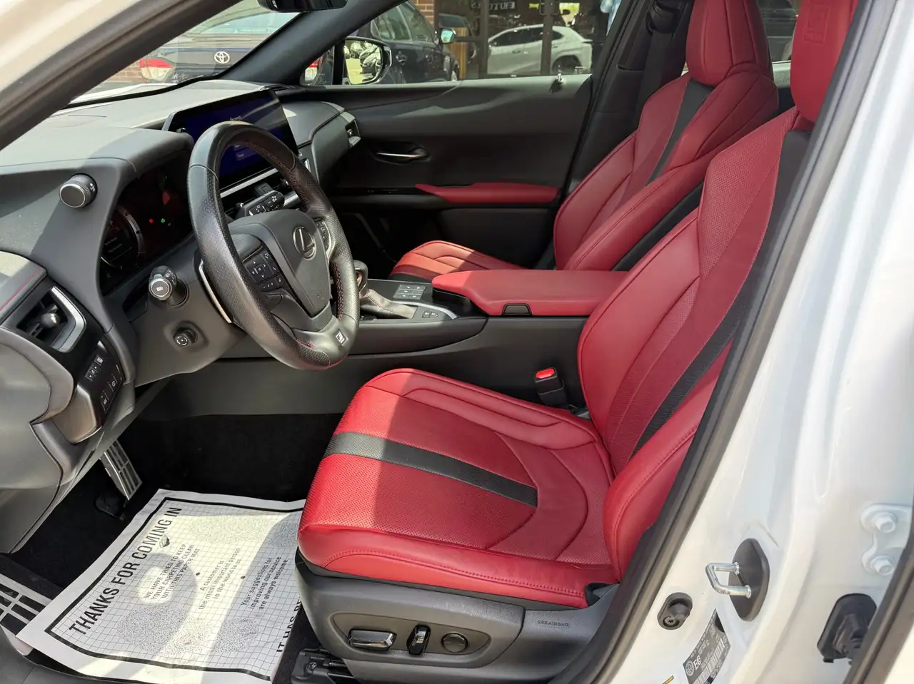 Lexus UX fotografie Lexus UX