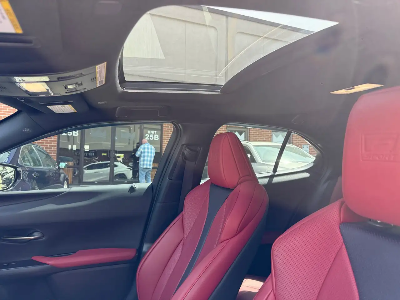 Lexus UX fotografie Lexus UX