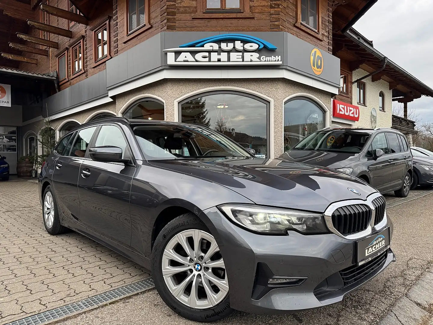 BMW 318 d Touring Aut.*LED*RFK*Winterpaket* Grau - 1