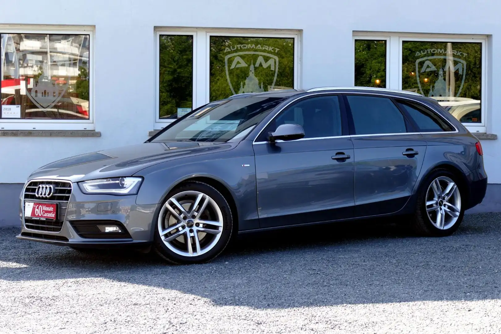 Audi A4 Avant 1.8 TFSI S line Leder*Navi*Xenon*AHK*SHZ Grau - 1