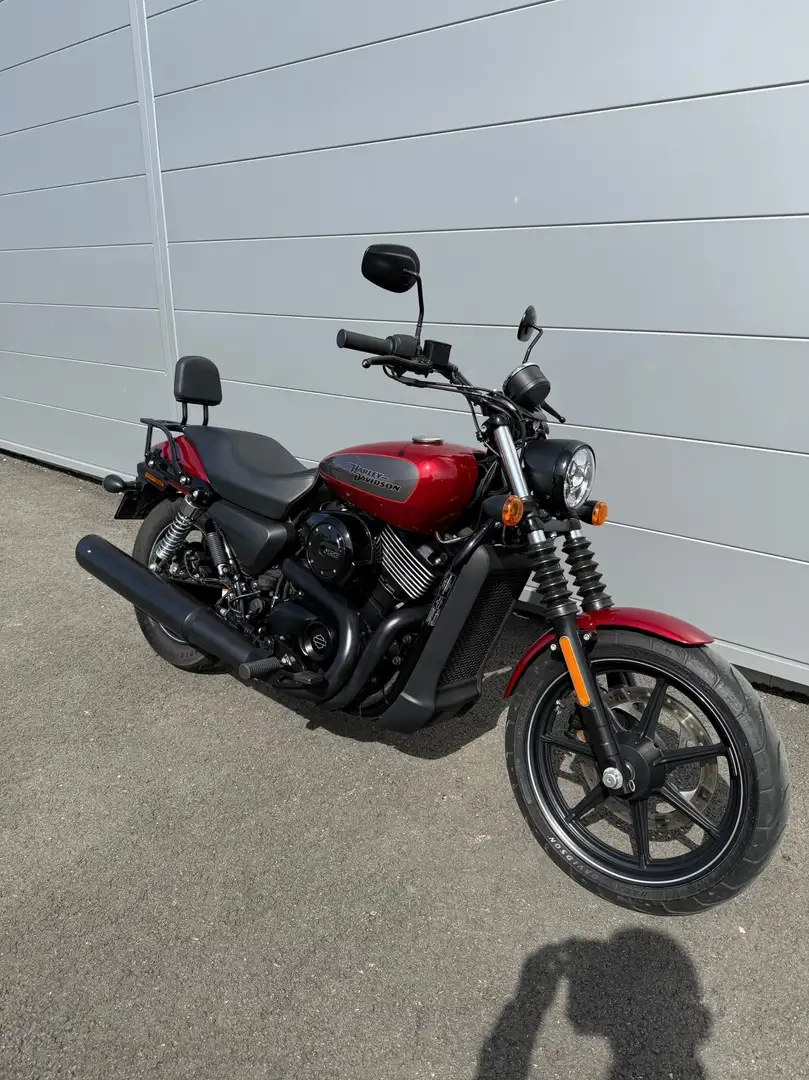 Harley-Davidson Street 750 Rouge - 1