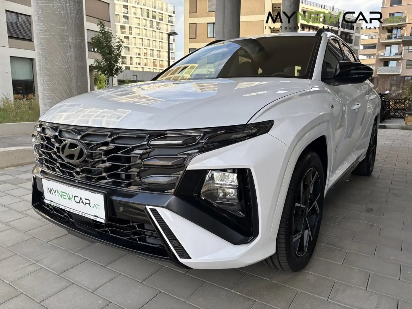 Hyundai TUCSON N-Line 1,6 T-GDI 2WD | NAVI 19" SHZ Blanc - 2
