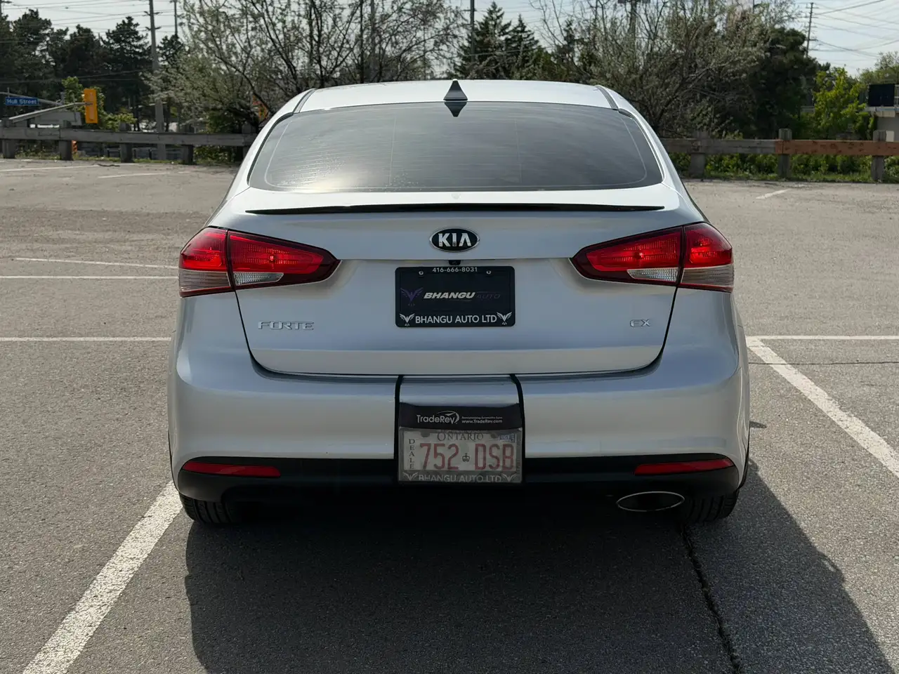 Kia Forte снимка Kia Forte